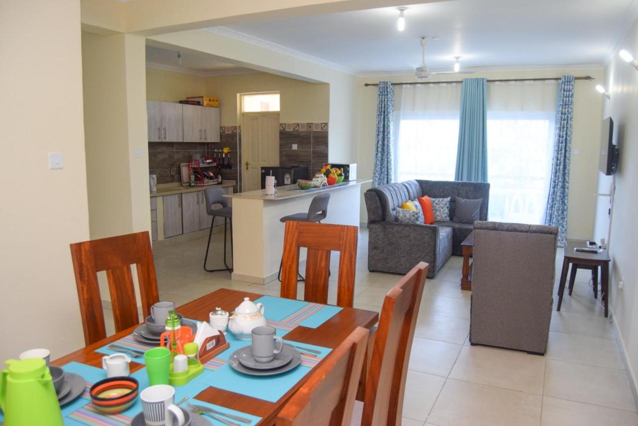 Three-Bedroom Apartment - Photo 1