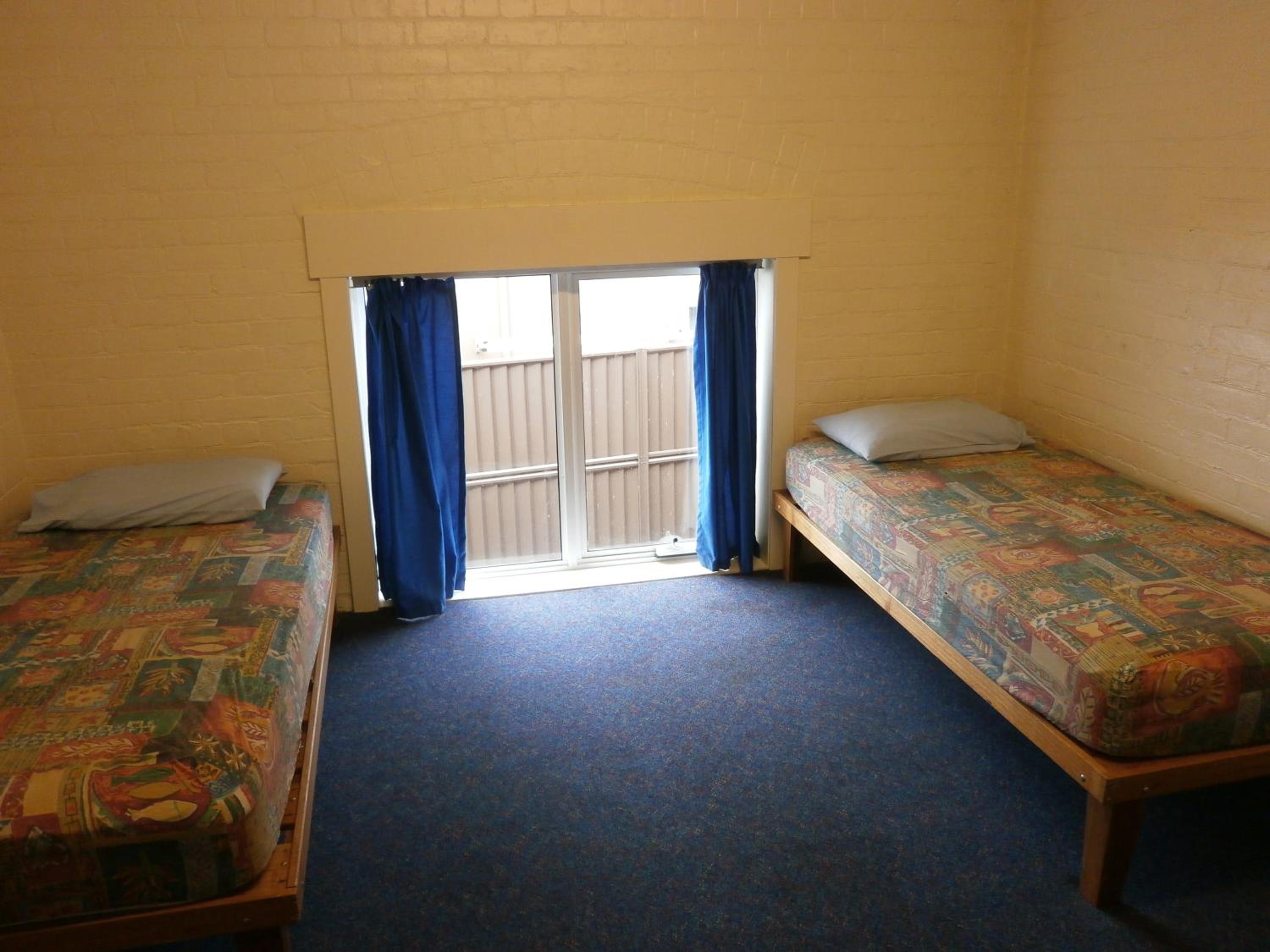 Twin Room With Shared Bathroom photo 1