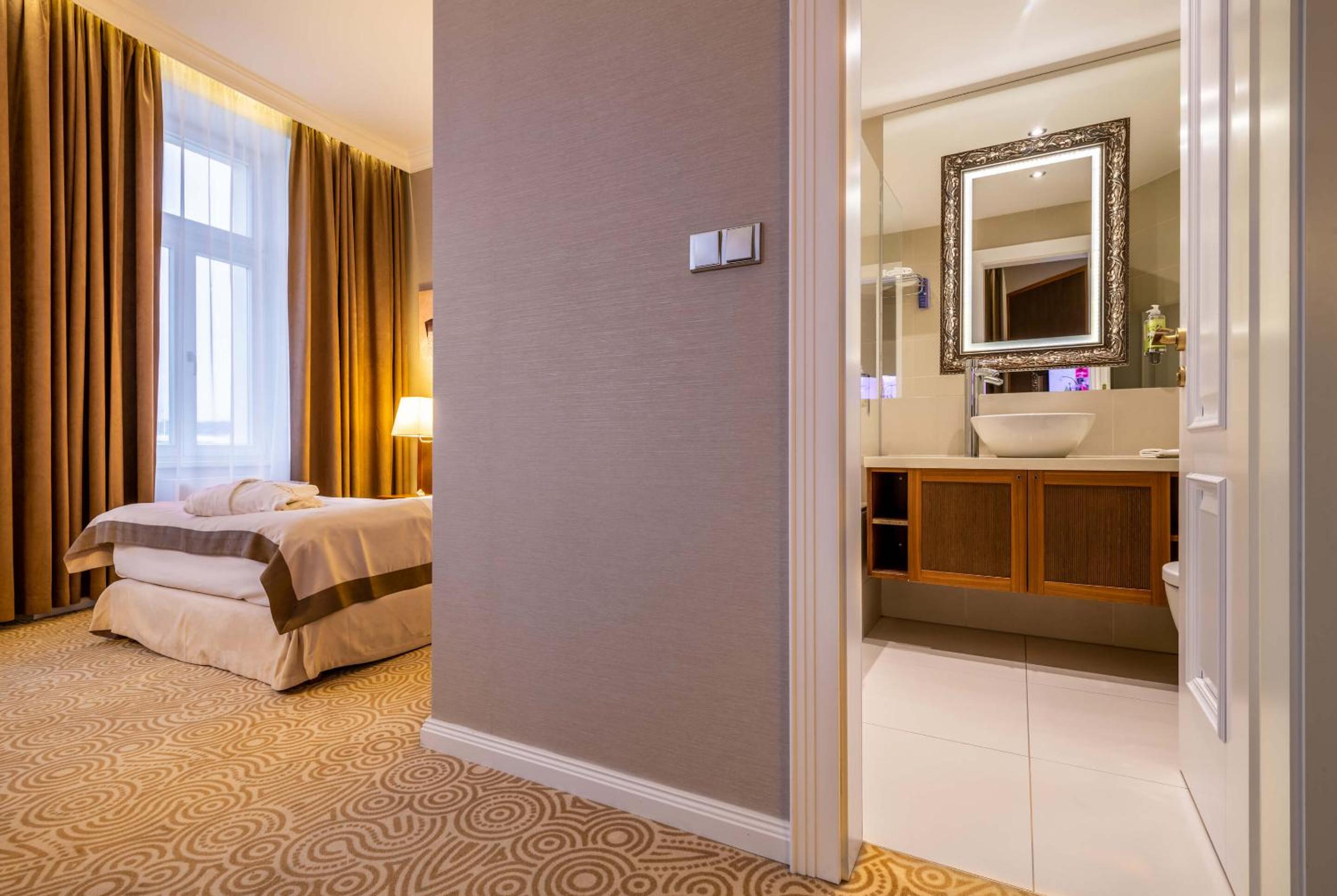 Superior Single Room