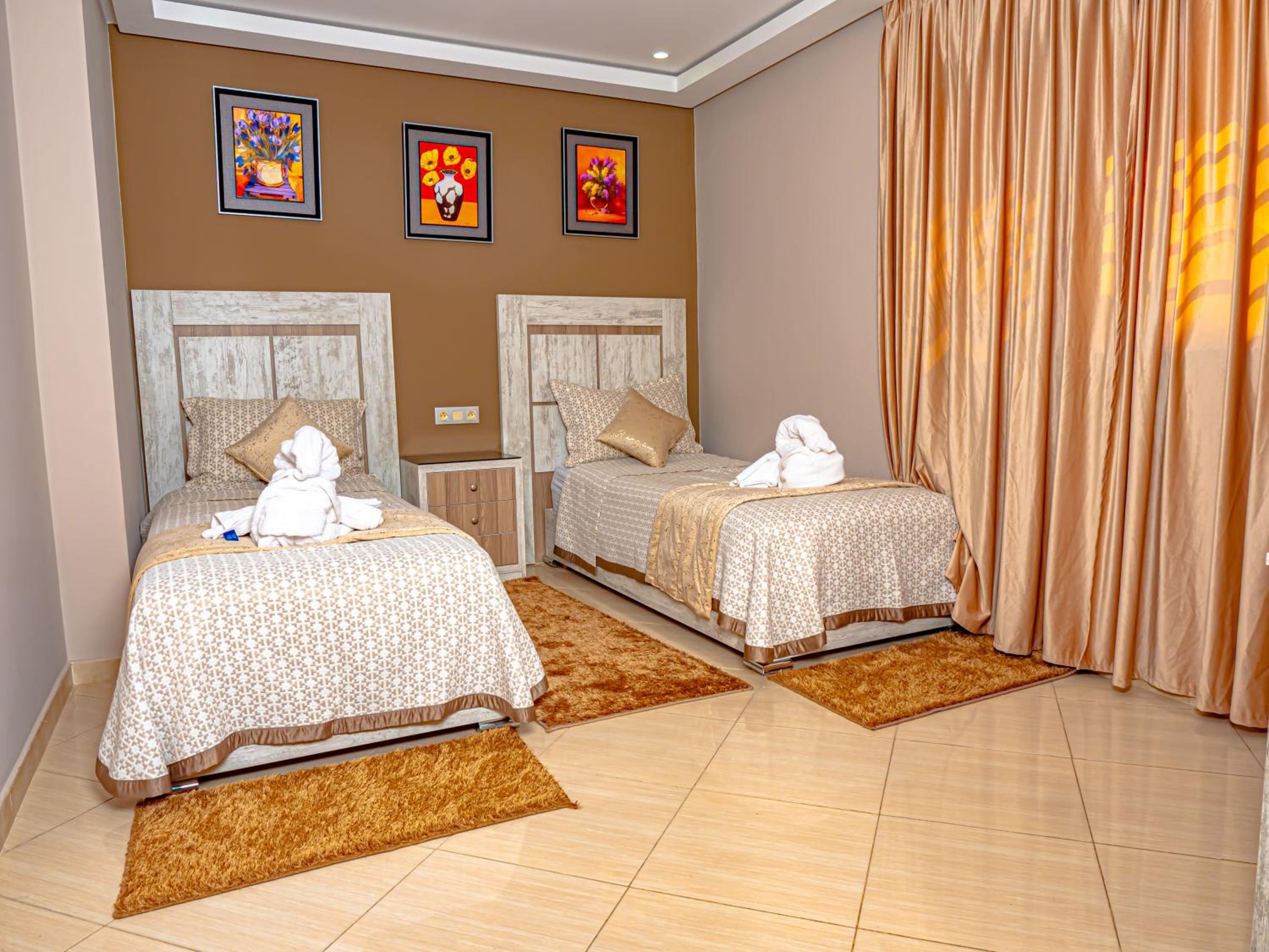 Superior Suite - Photo 1