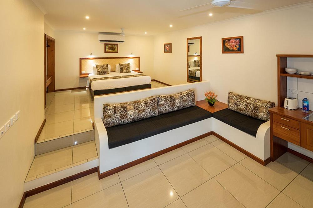 Luxury Ocean Front Villa photo 5