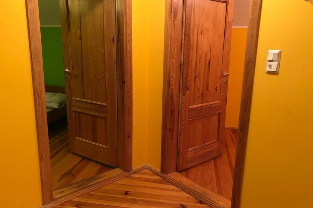 Two-Bedroom House - Photo 2