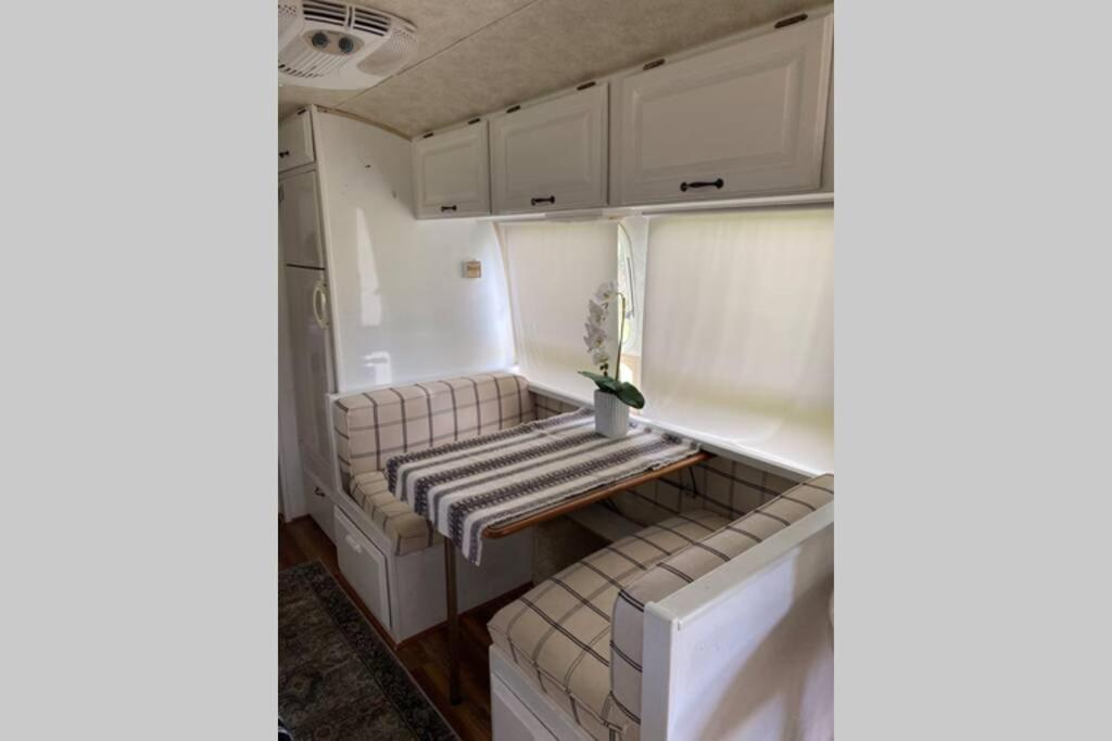 One-Bedroom House - Photo 3