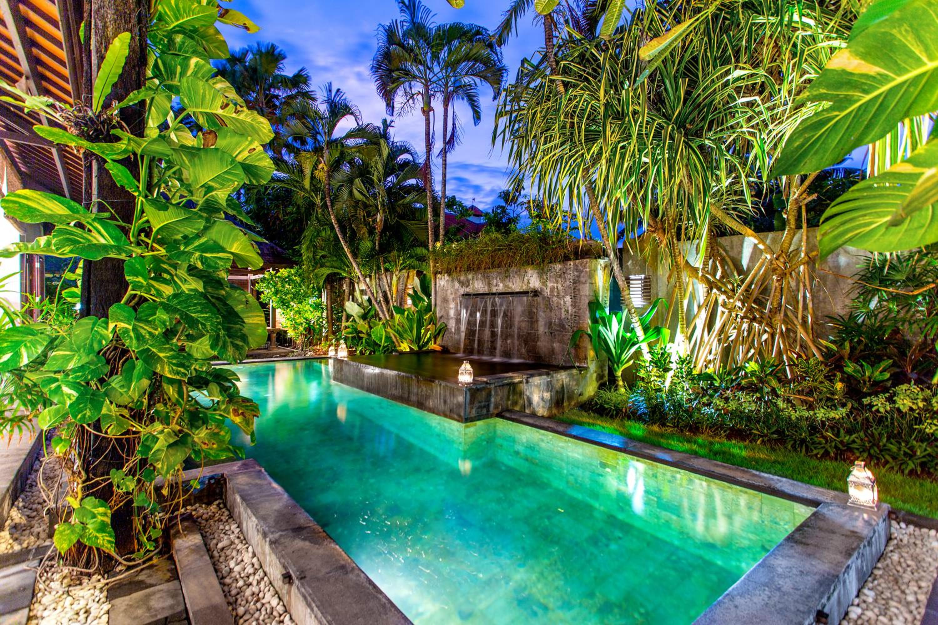 Four-Bedroom Villa with Private Pool photo 2