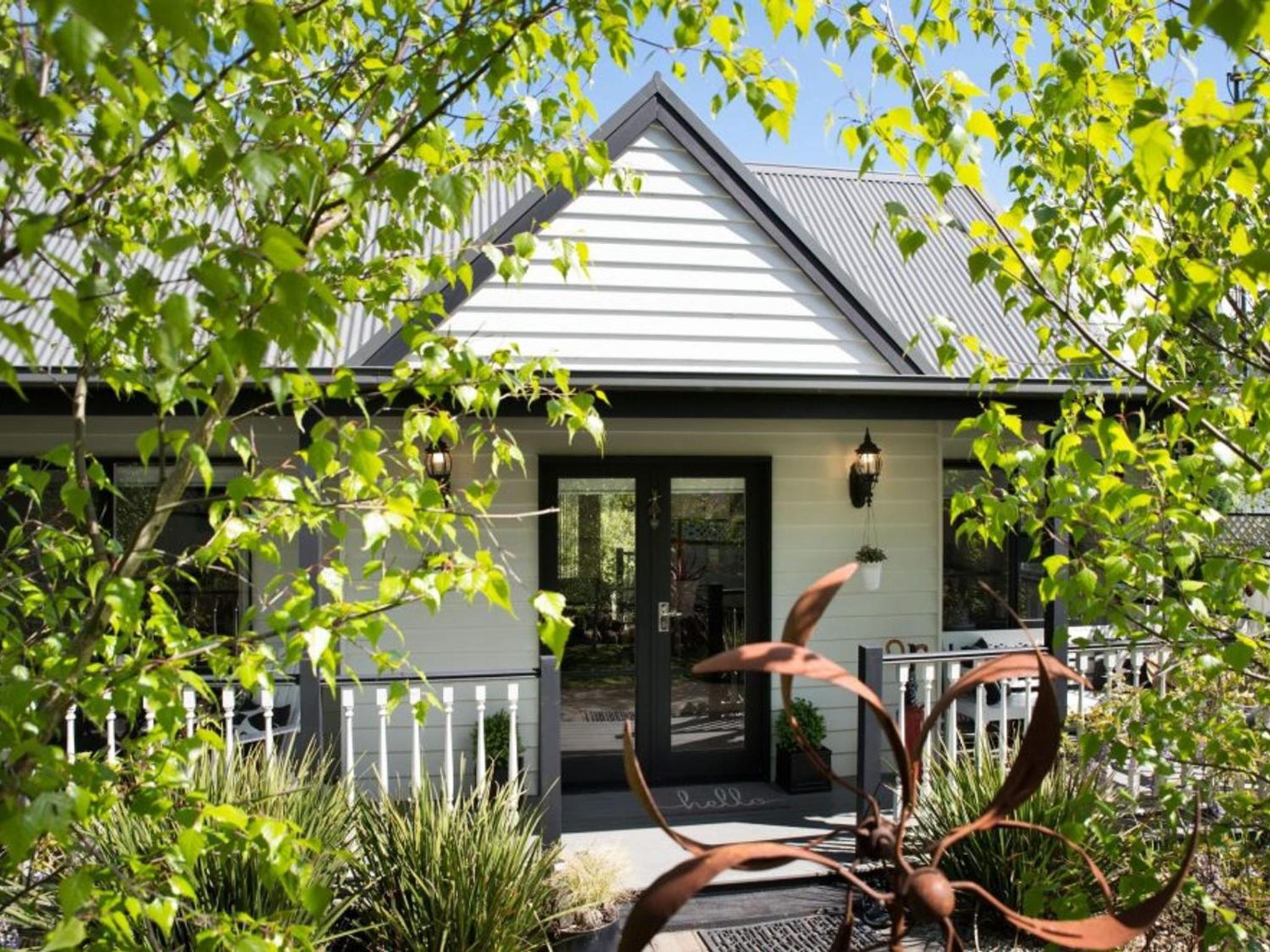 One-Bedroom House photo 2