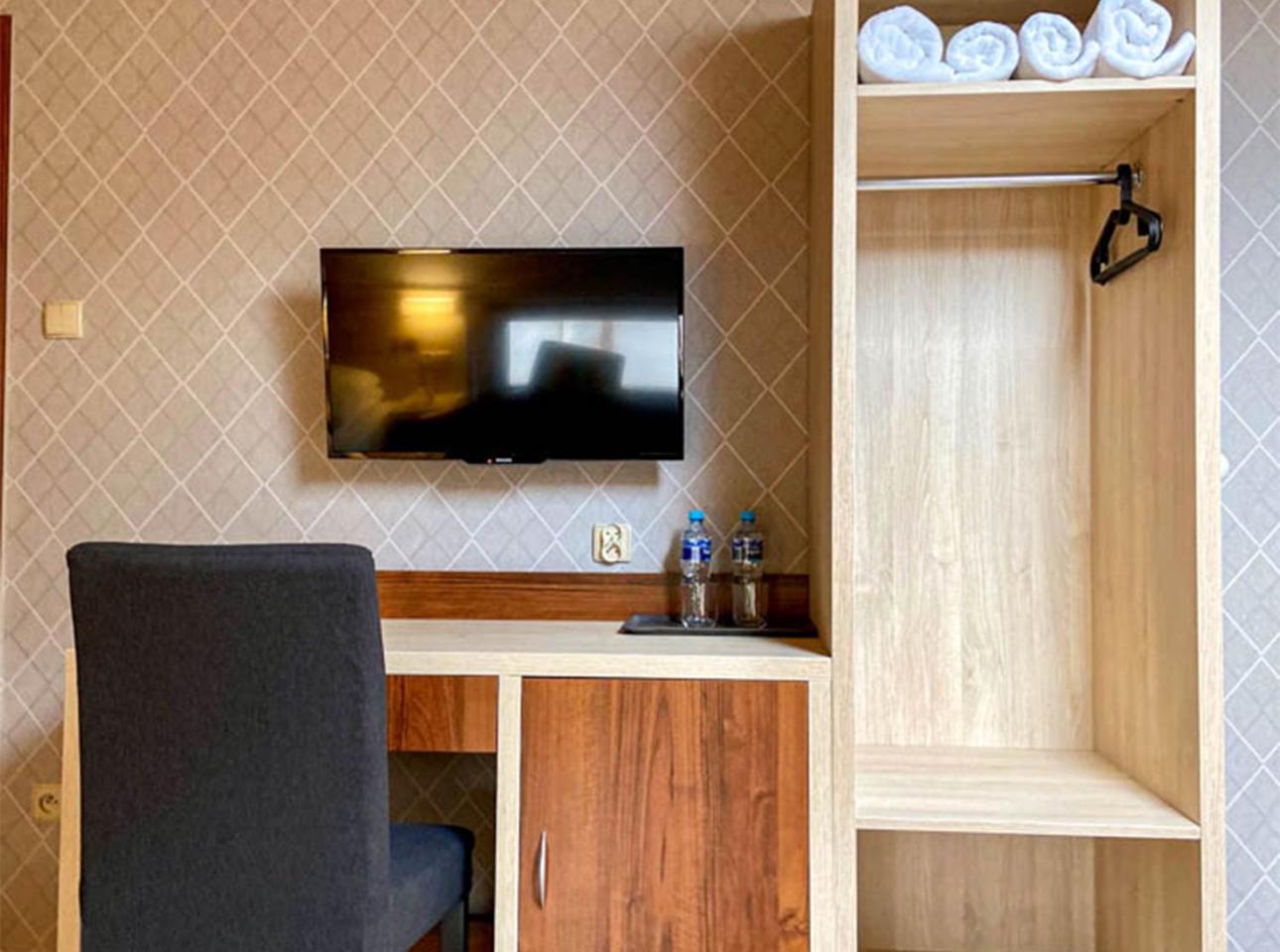 Double or Twin Room photo 2