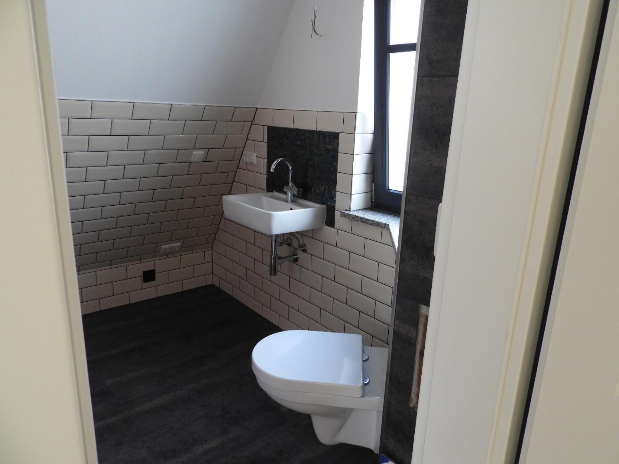 Four-Bedroom House photo 3
