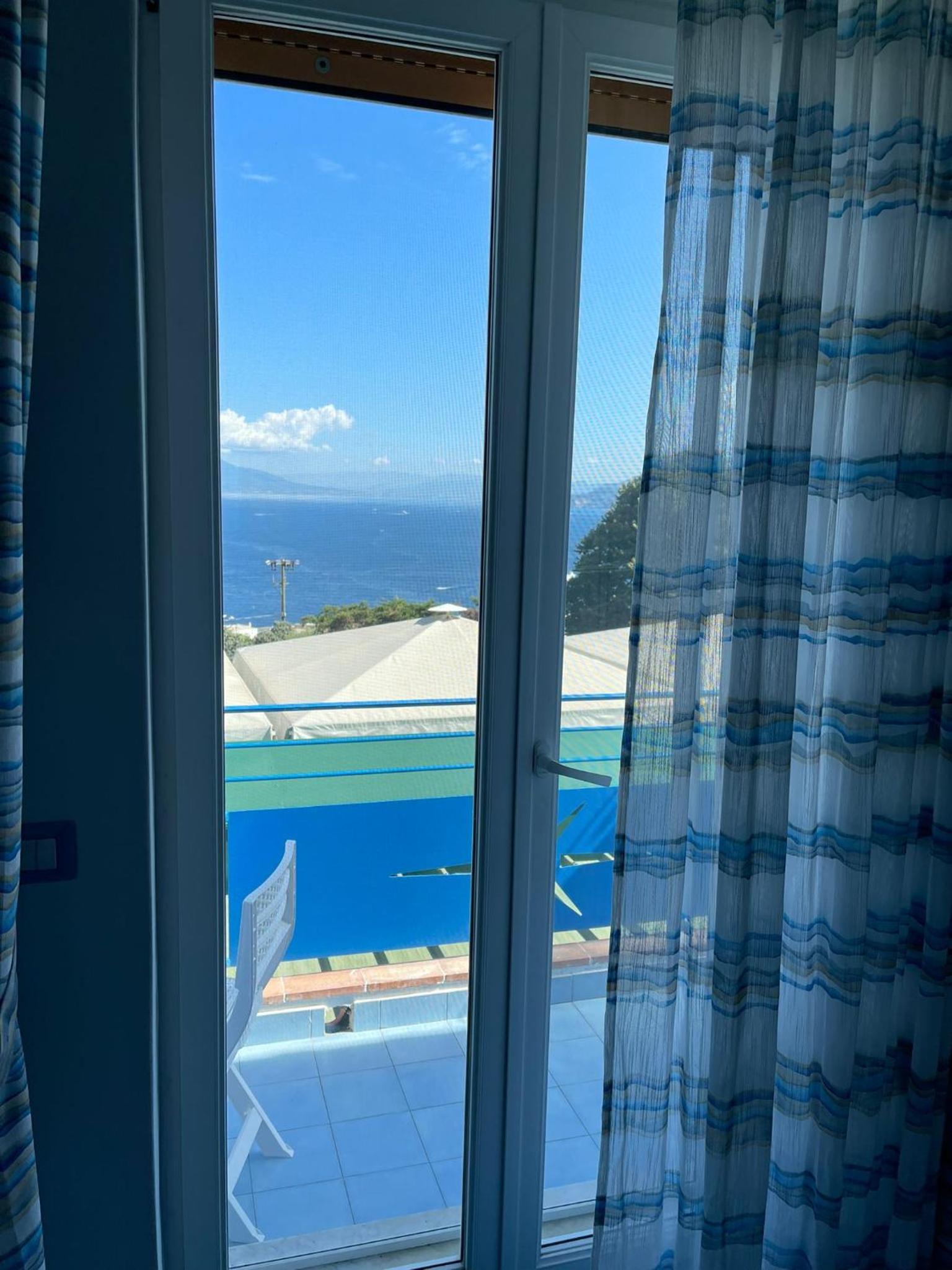 Superior Double or Twin Room with Sea View - Photo 15
