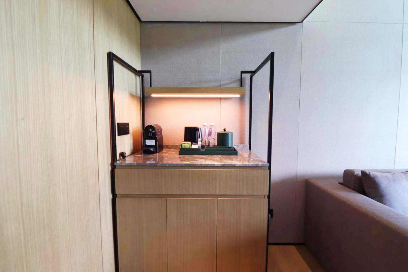The Level Duplex Room with Lake View - Photo 5