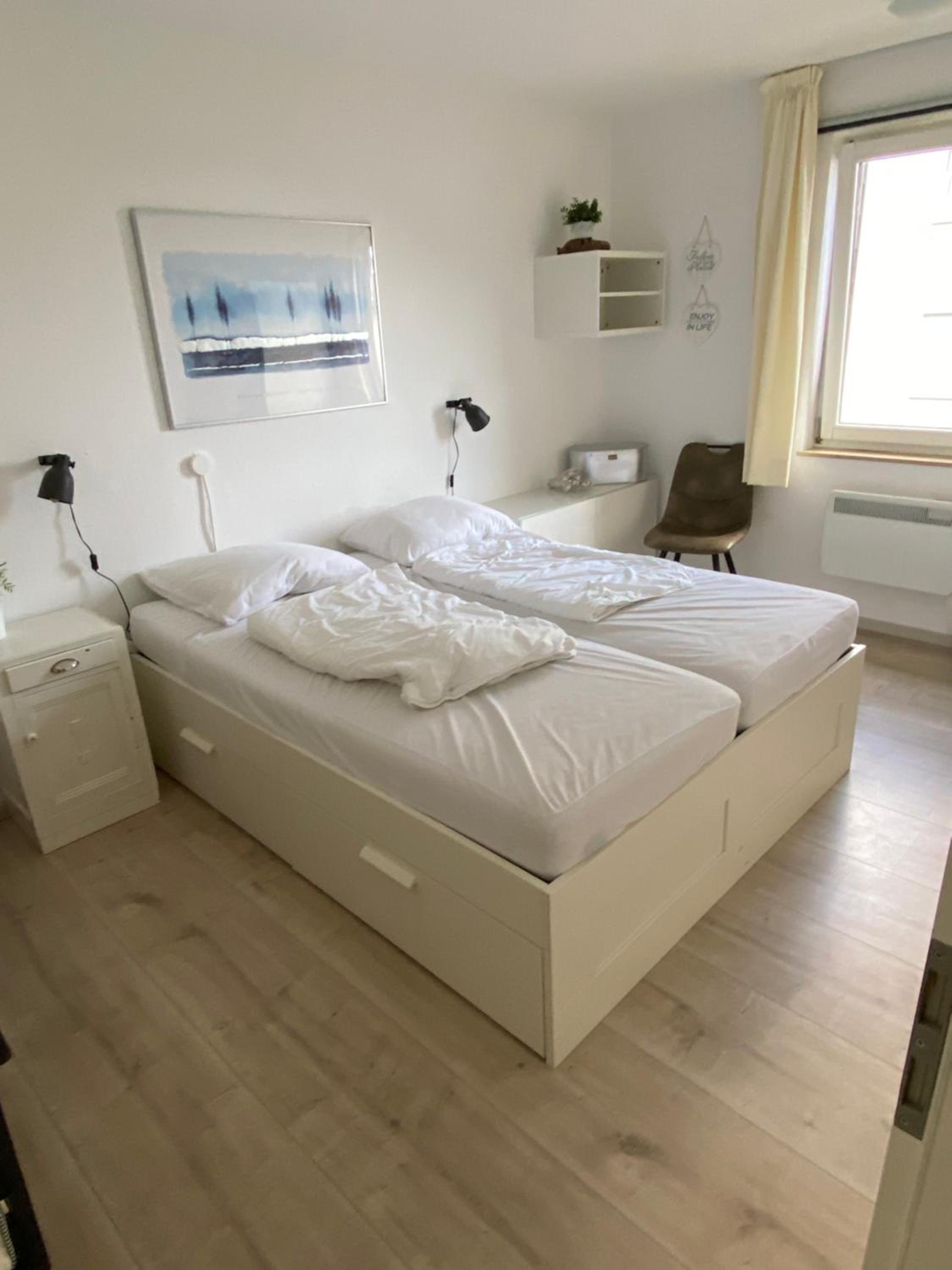 Two-Bedroom Apartment - Photo 6