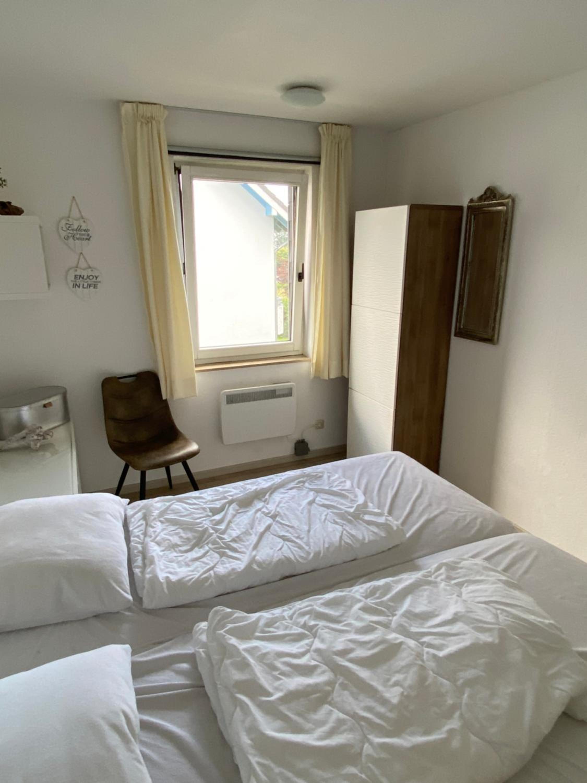 Two-Bedroom Apartment - Photo 3