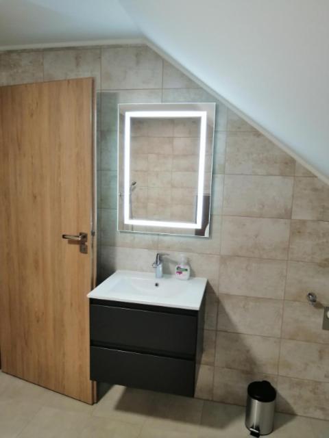 Family Room - Photo 2