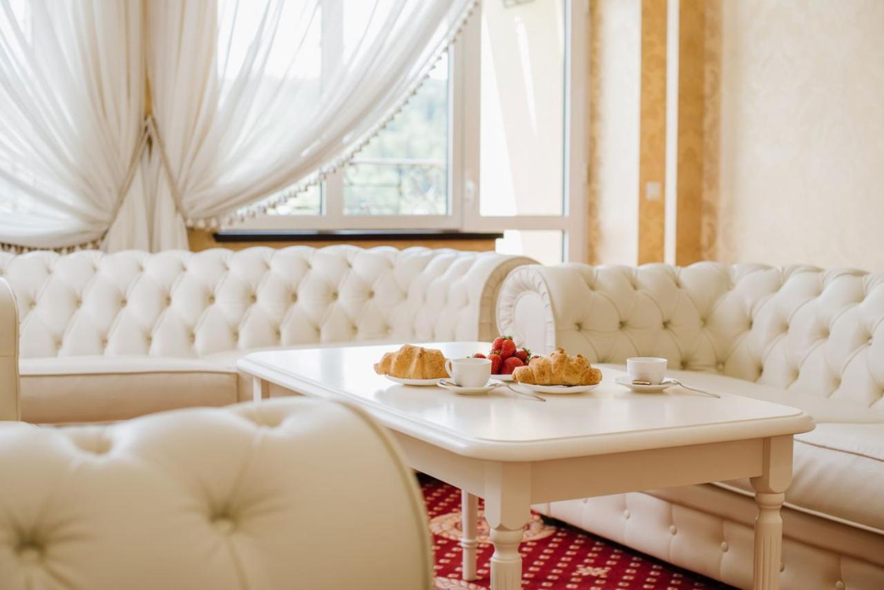 Presidential Suite photo 1