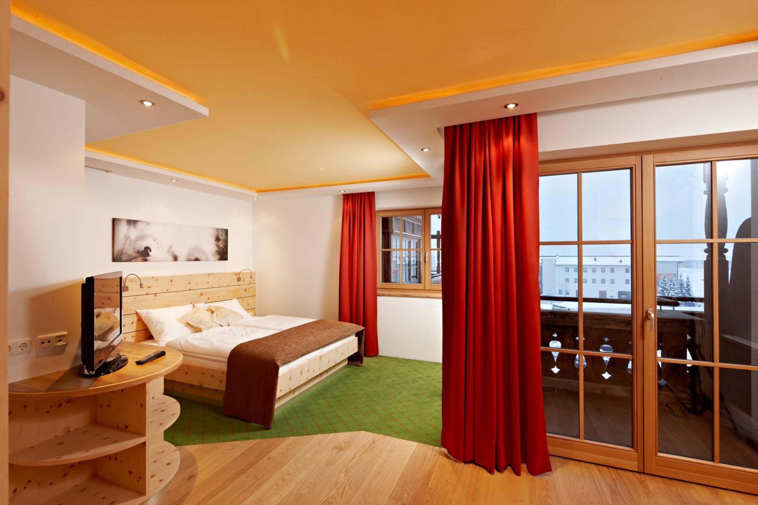 Superior Double Room with Balcony