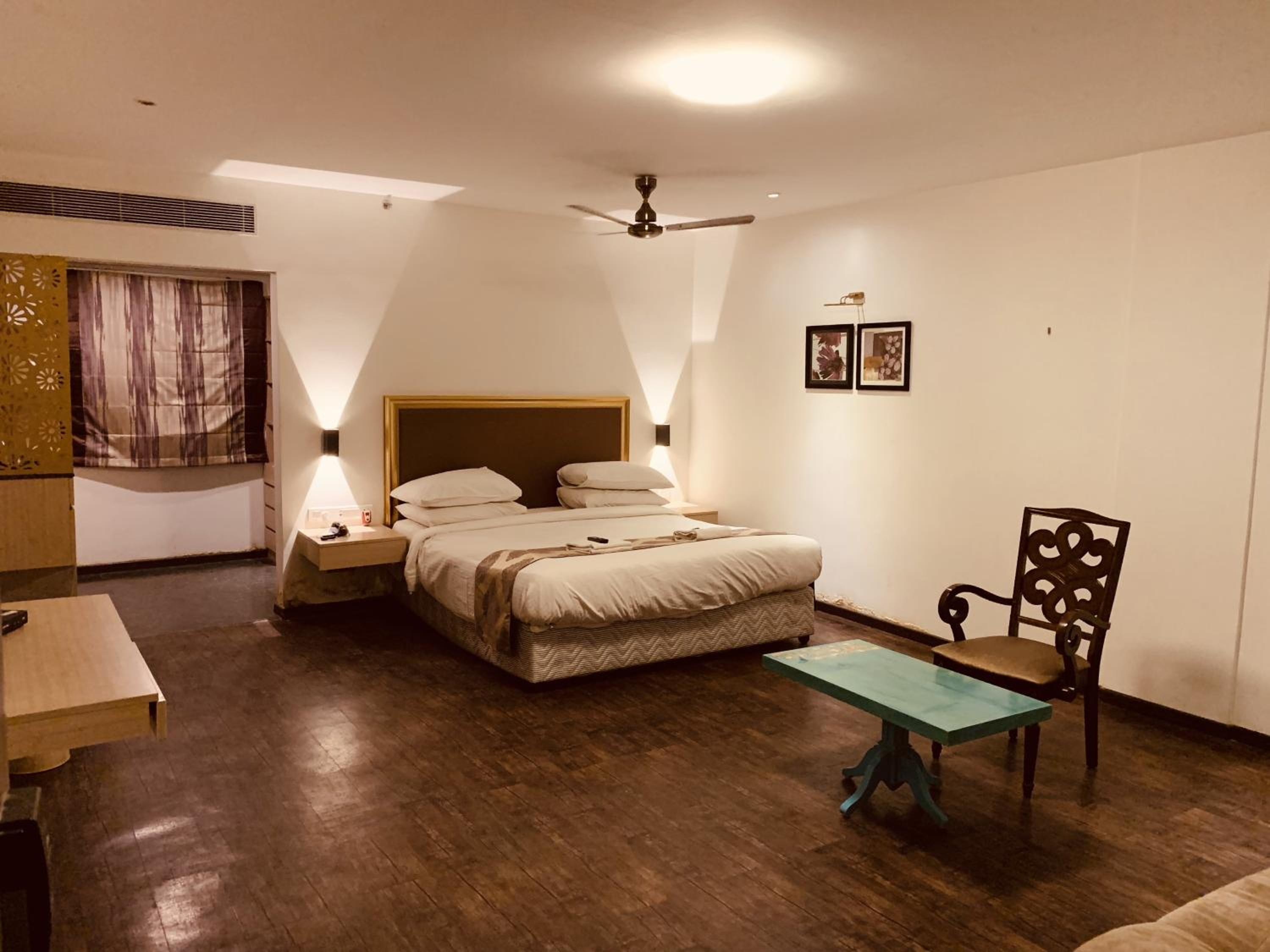 Deluxe Double Room - Photo 2