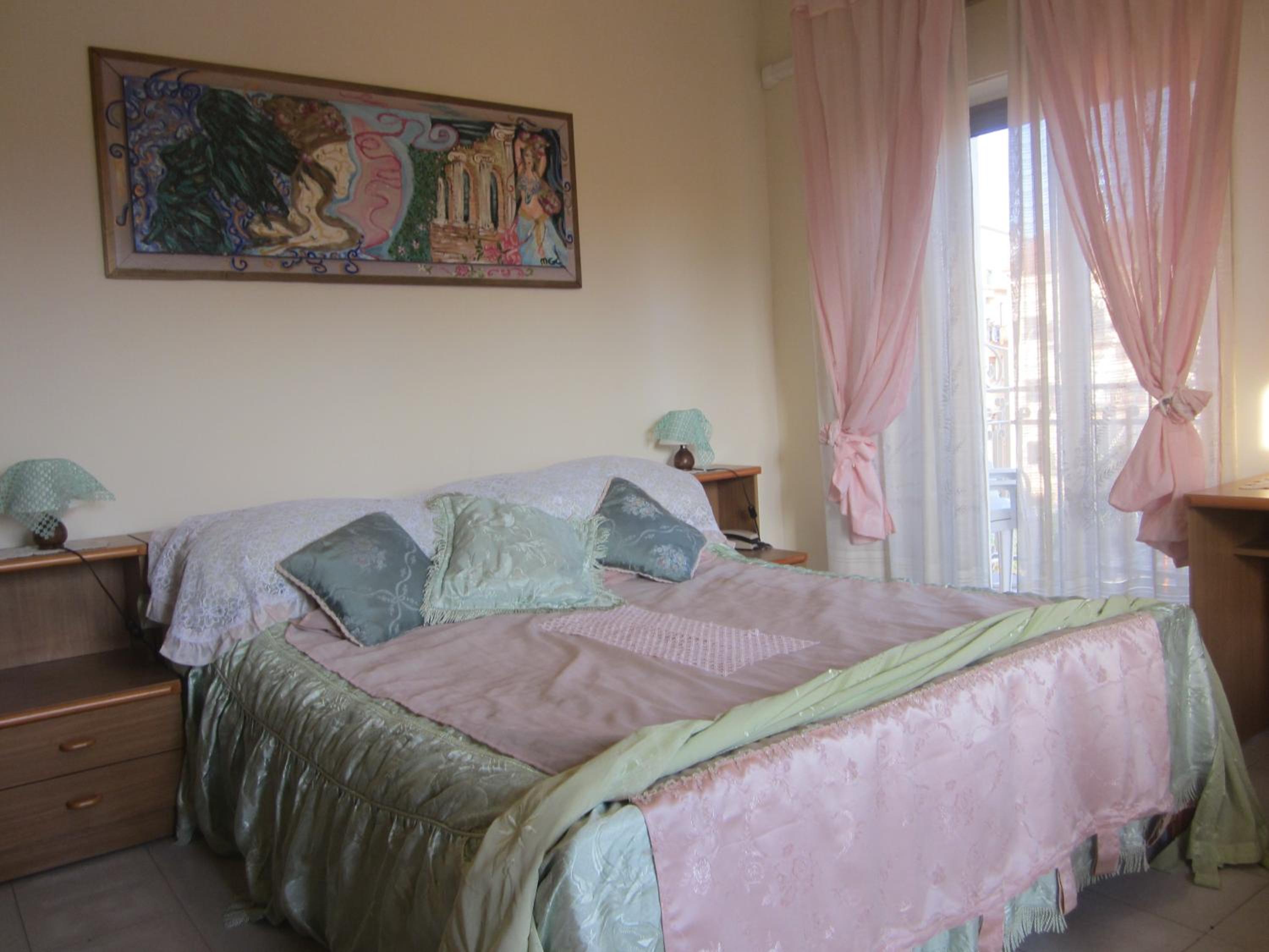 Double Room - Photo 28
