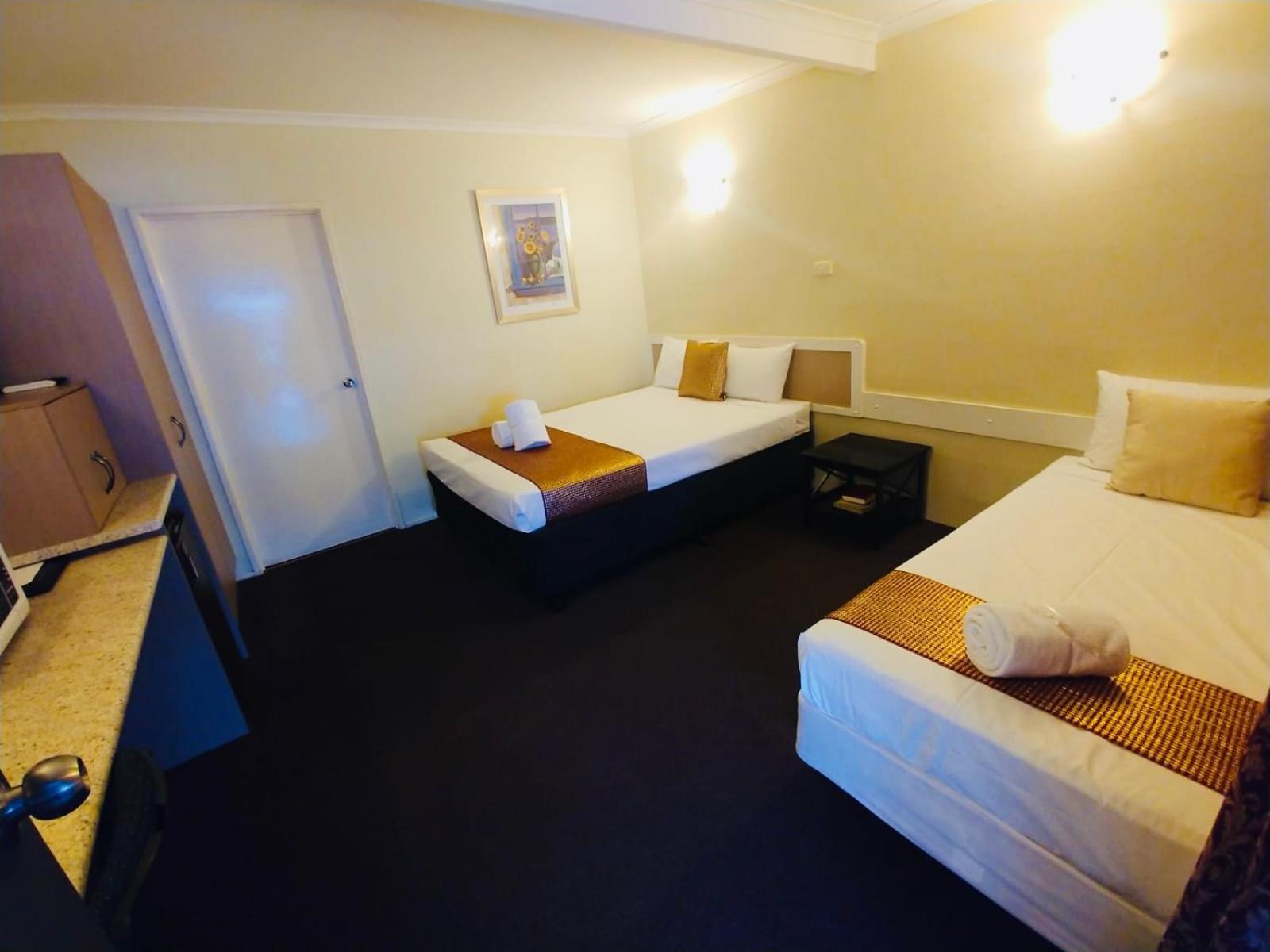 Standard Double or Twin Room photo 3