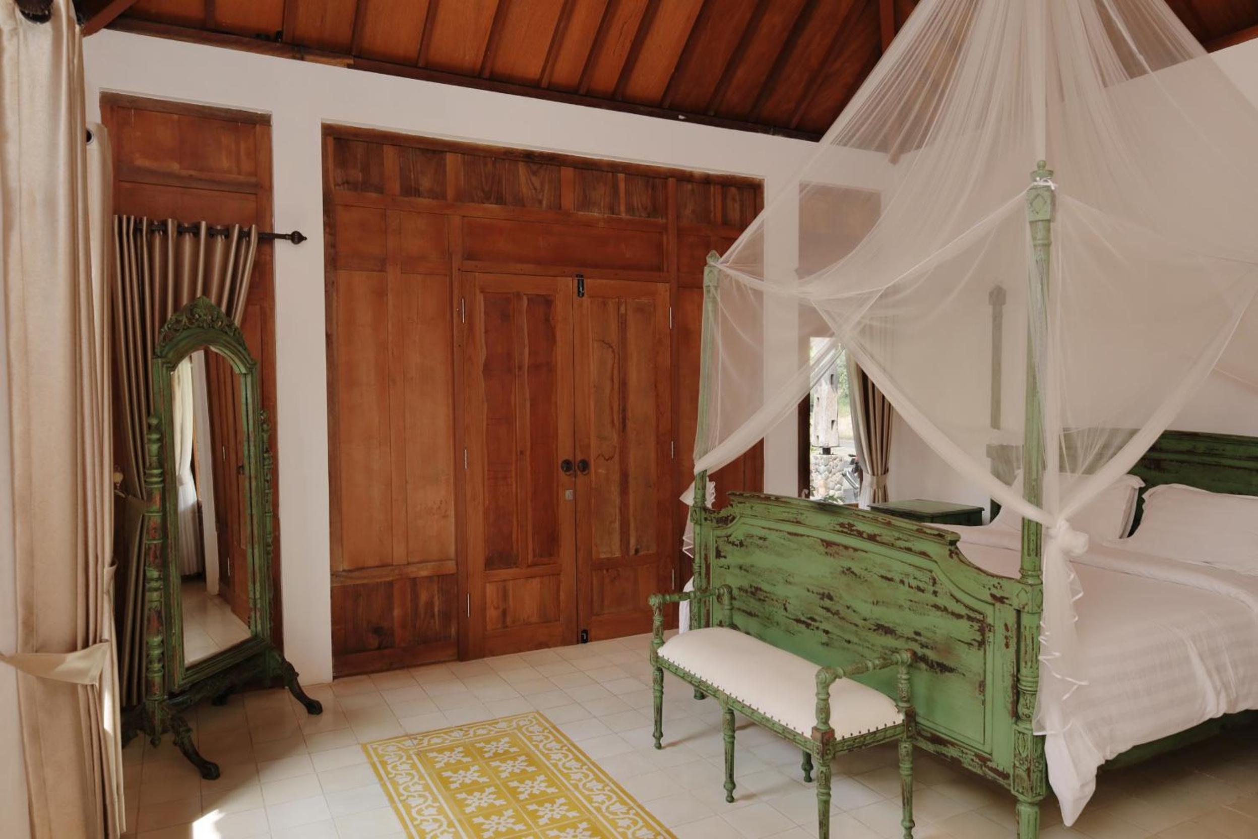 Superior Queen Room