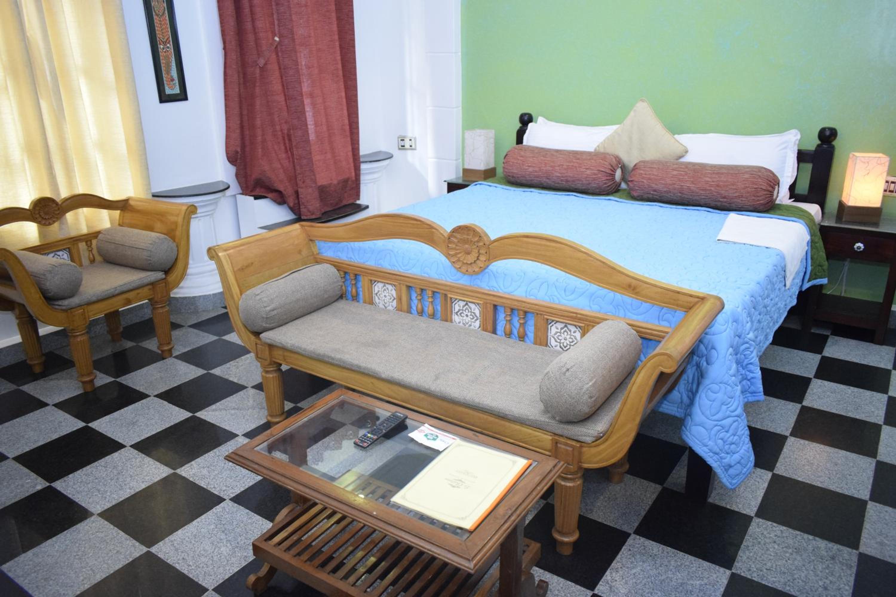 Superior Double Room - Photo 8
