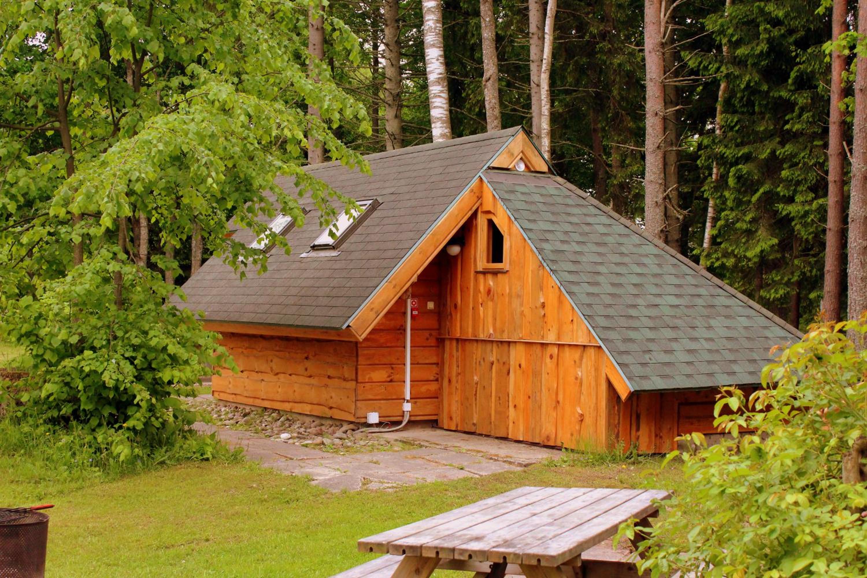 One-Bedroom Bungalow - Photo 1