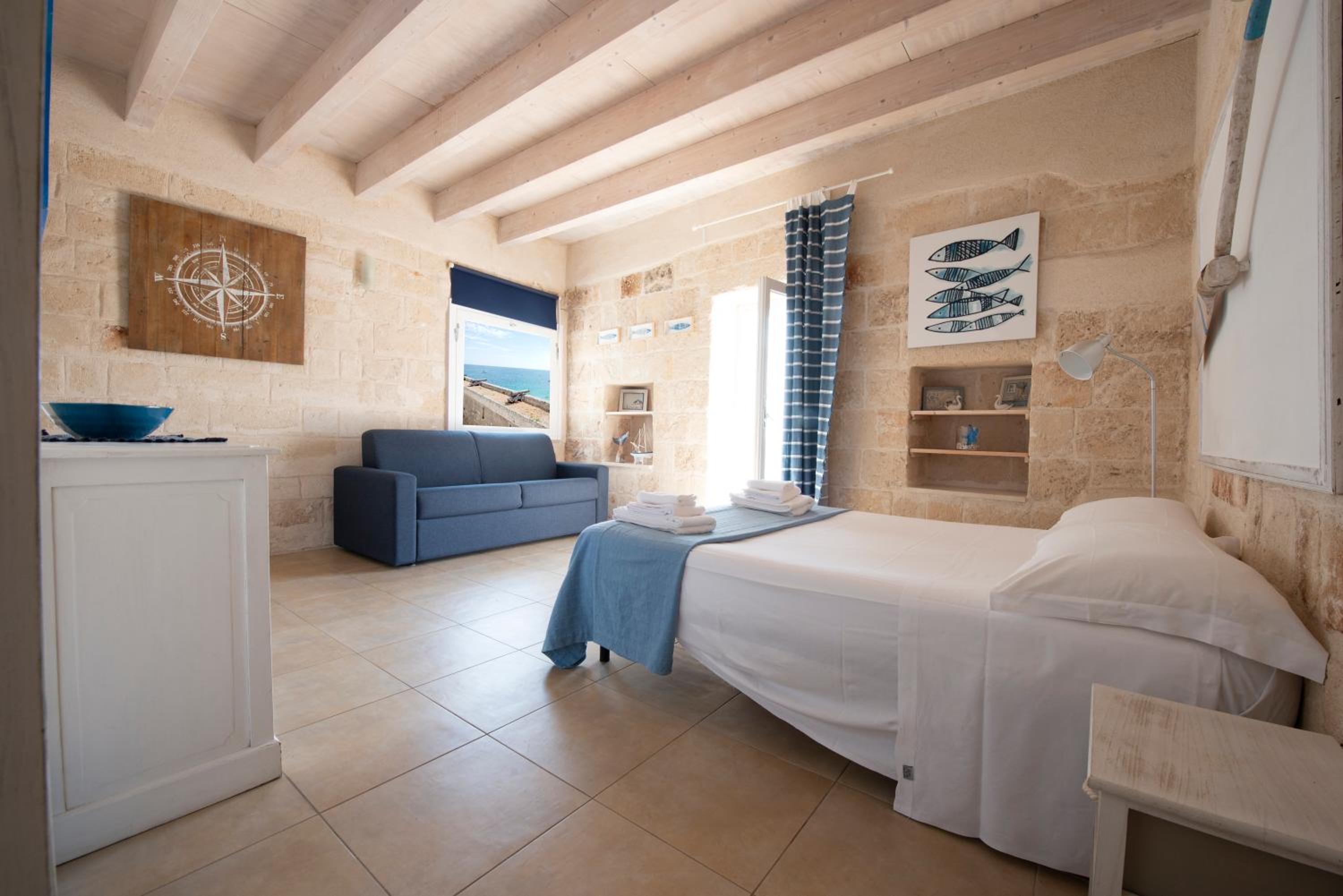Apartment With Terrace And Sea View