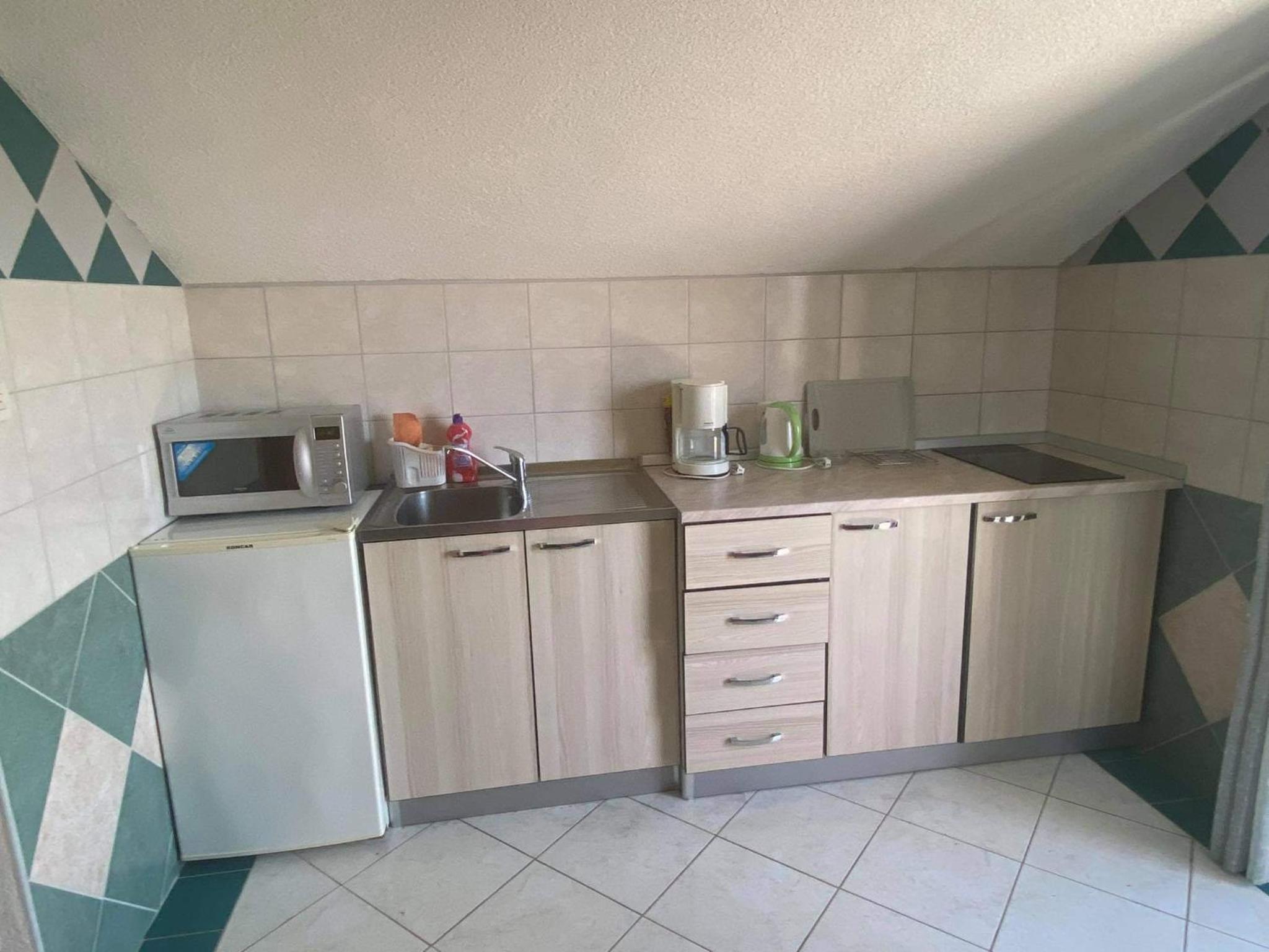 One-Bedroom Apartment with Balcony and Sea View photo 2