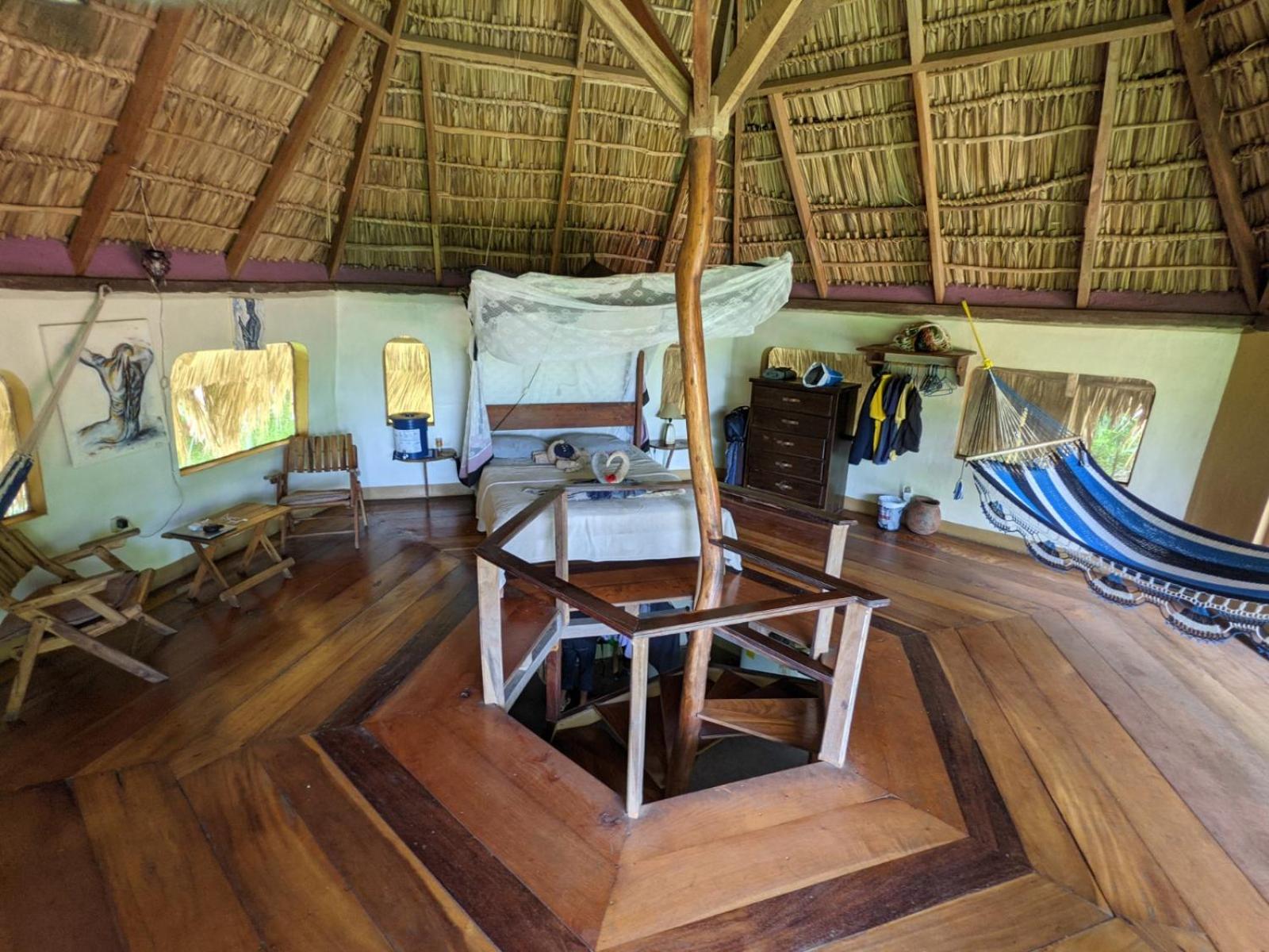 King Room with Mountain View photo 2
