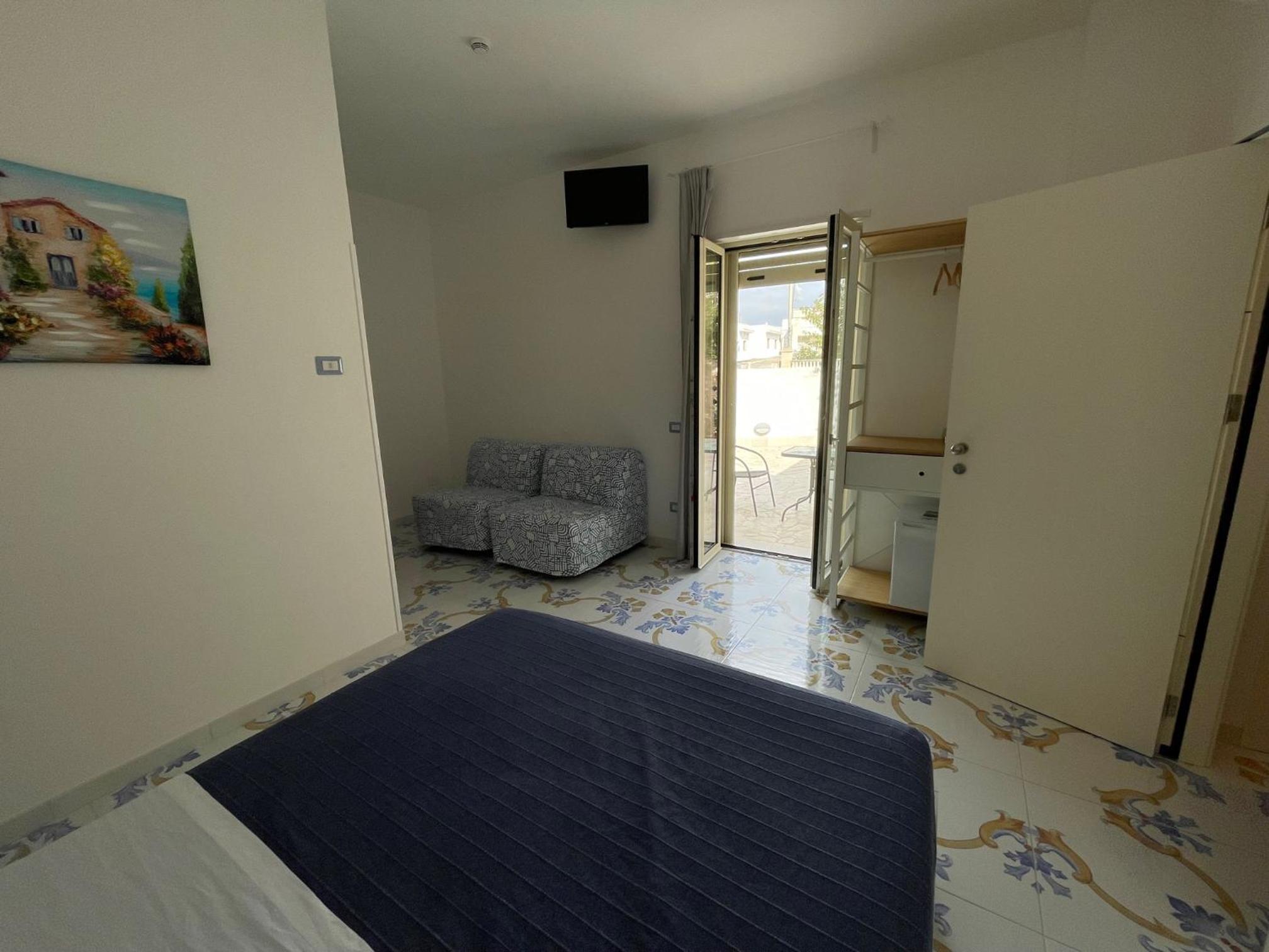 Quadruple Room with Terrace photo 1