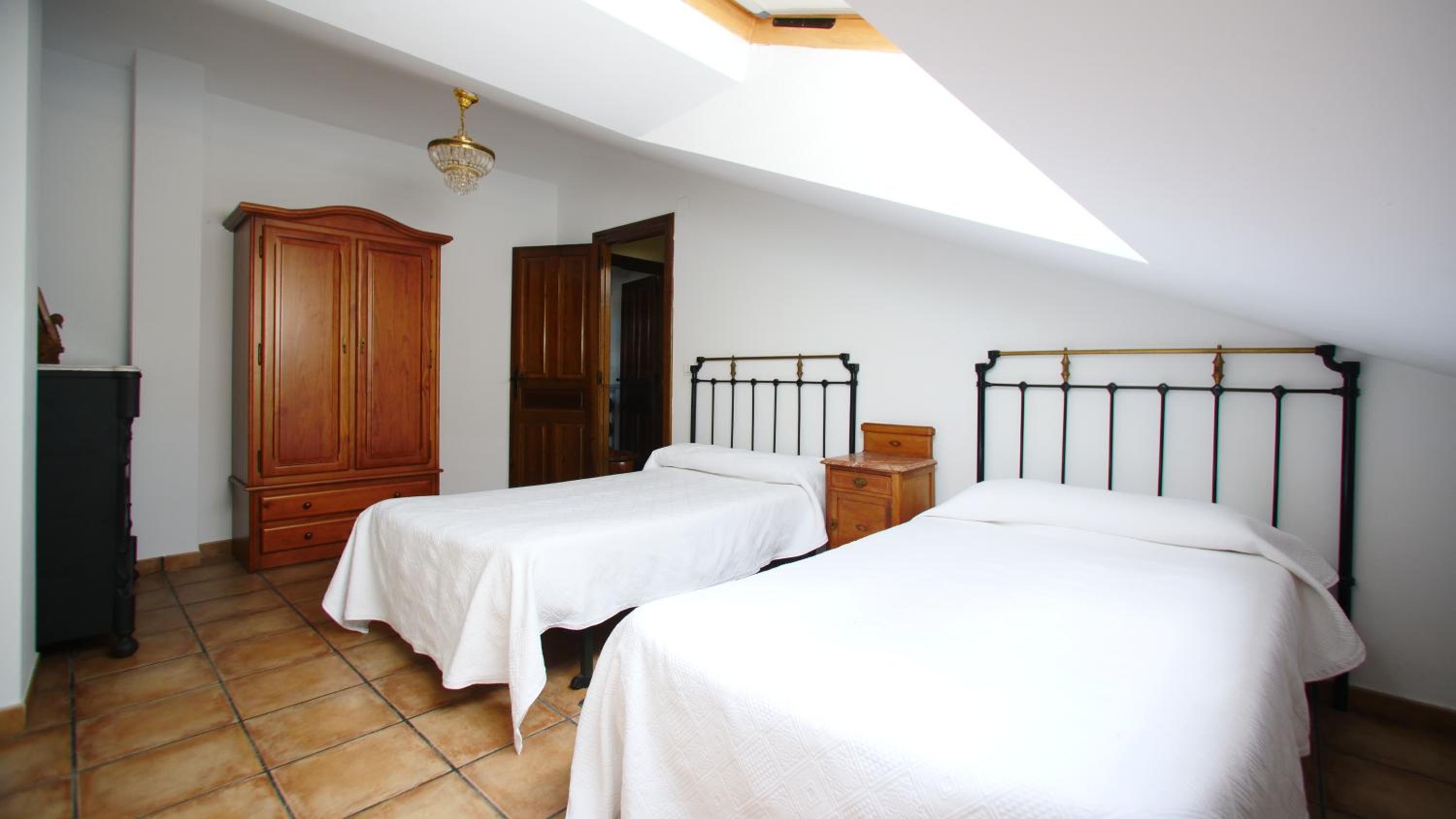 Casa de cuatro habitaciones