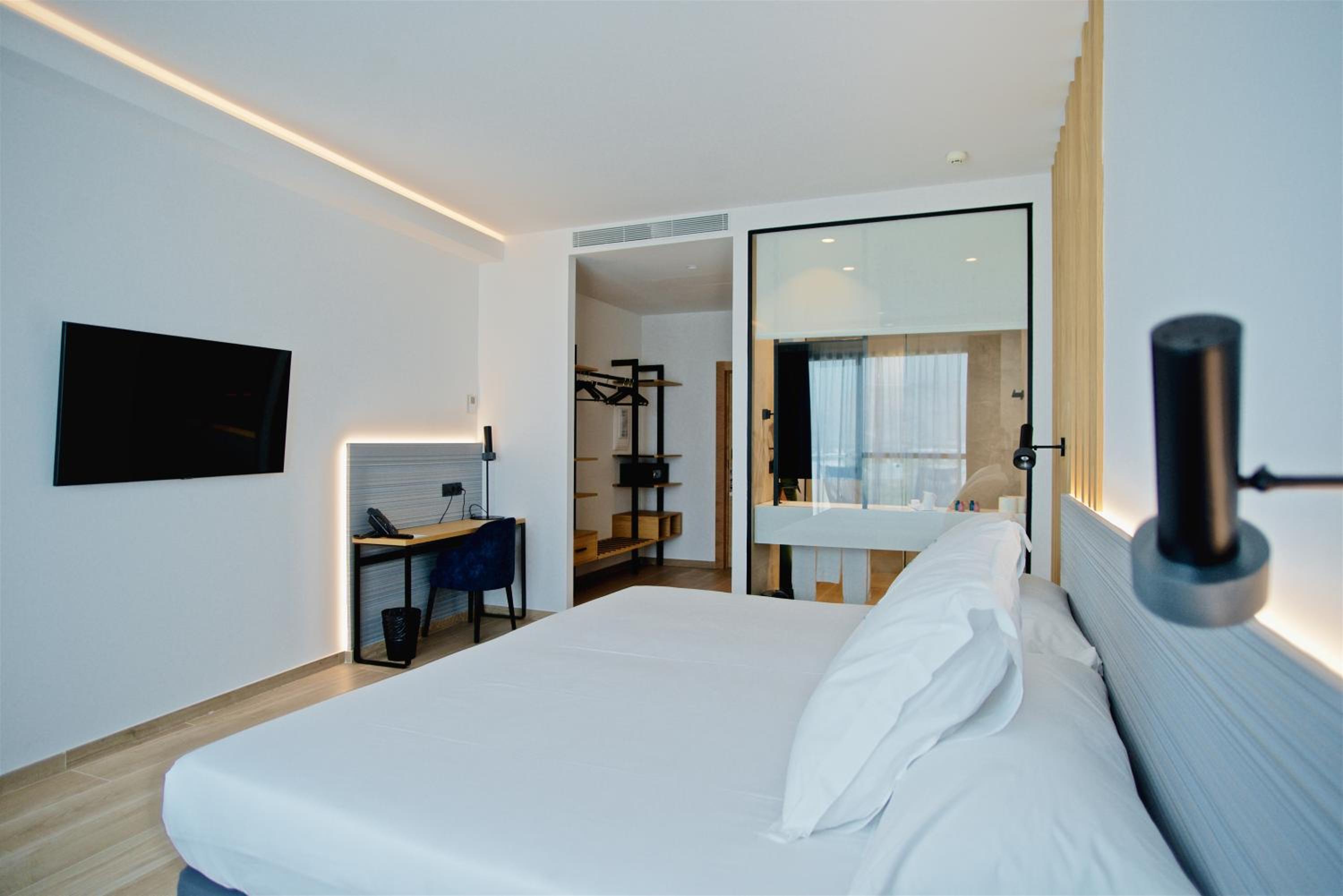 Habitación Doble Deluxe con Balcón