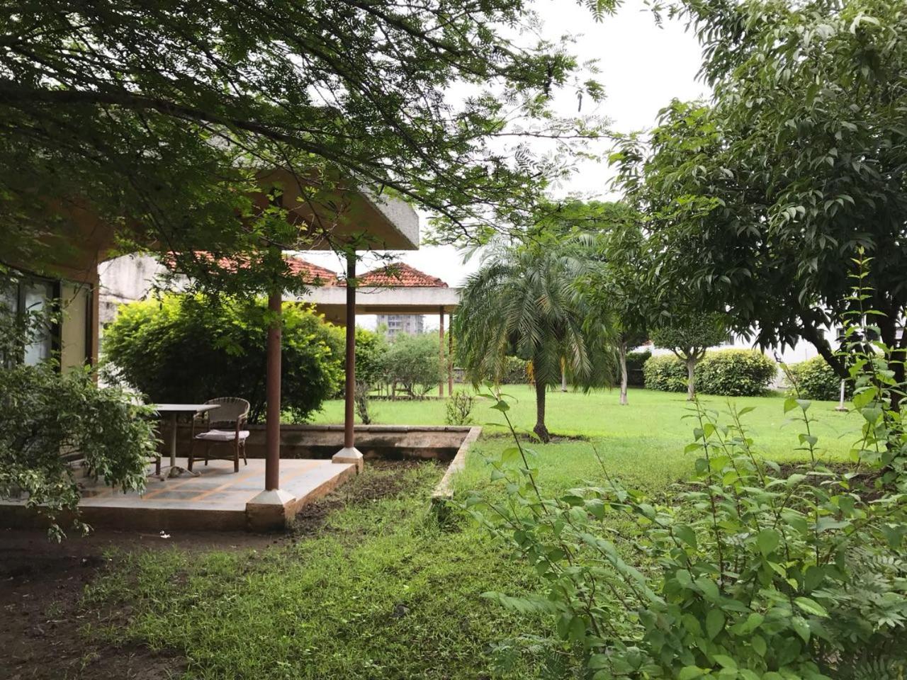Superior Twin Room with Garden View - Photo 13