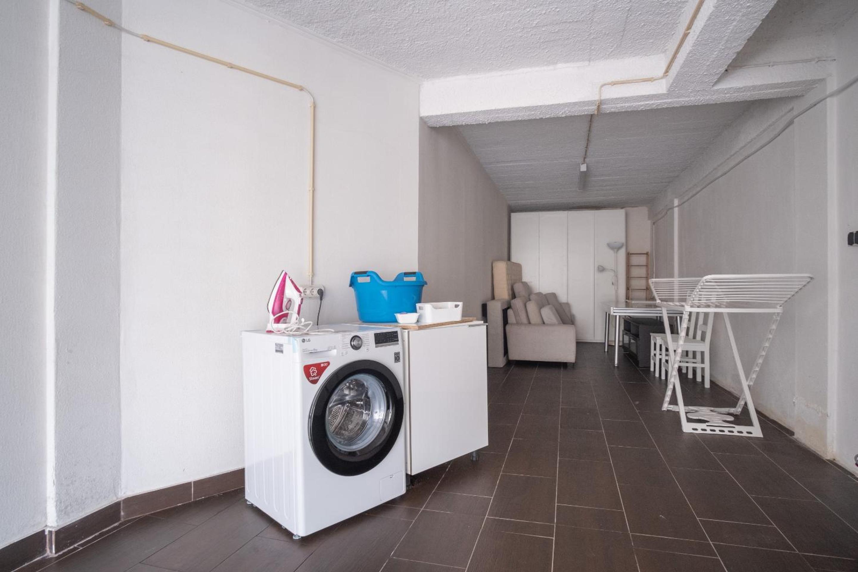 Apartment with Terrace photo 3