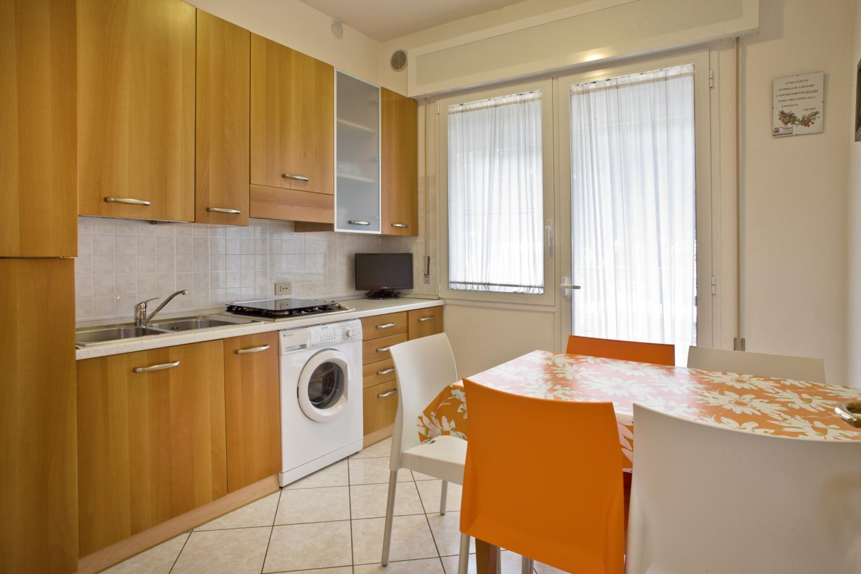 One Bedroom Apartment - Turquoise photo 3