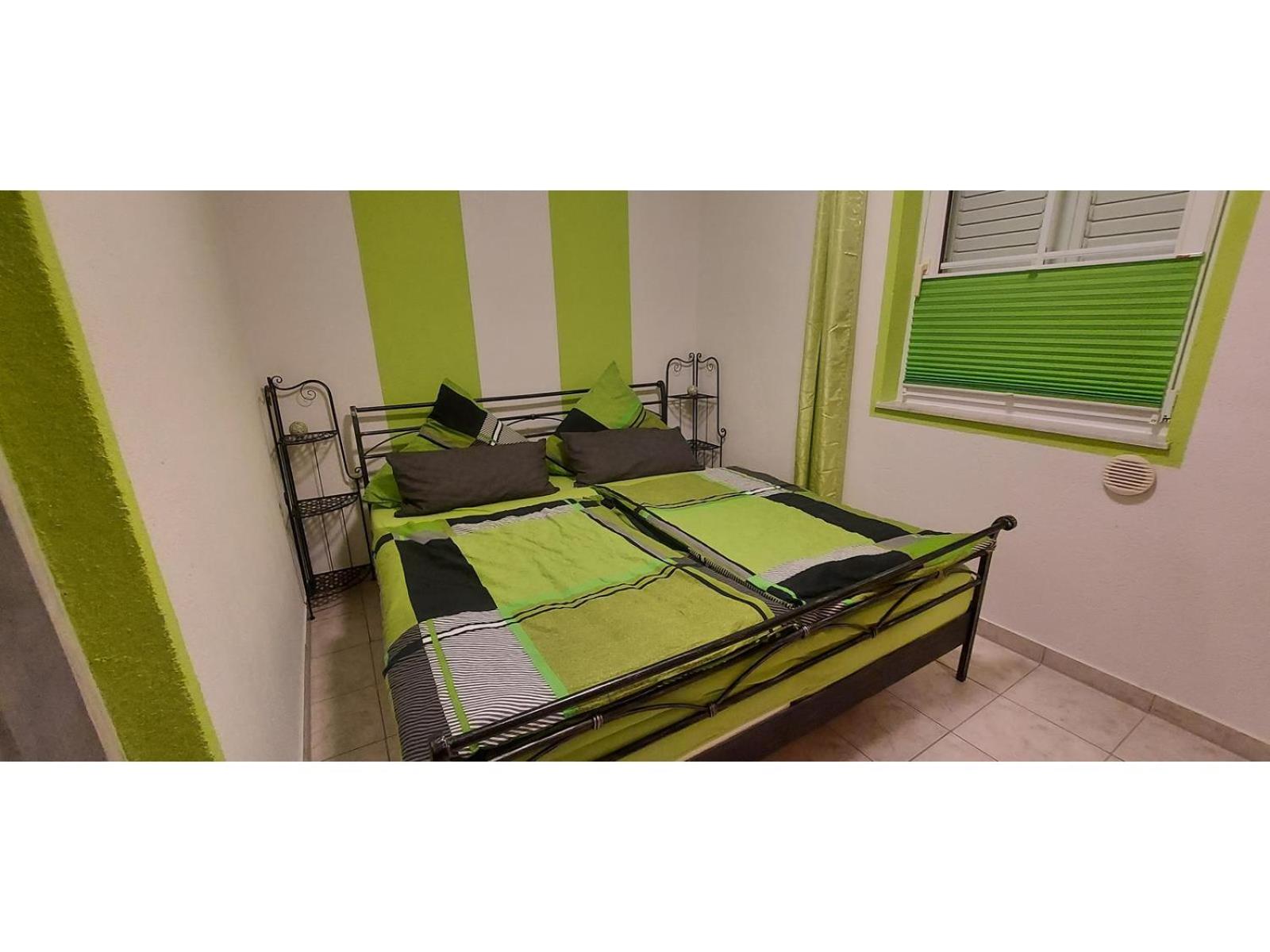 One-Bedroom Apartment - Photo 10