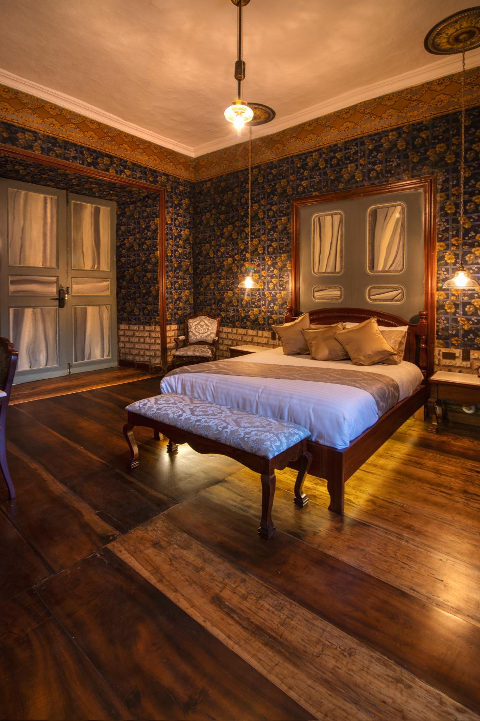 Deluxe Single Room