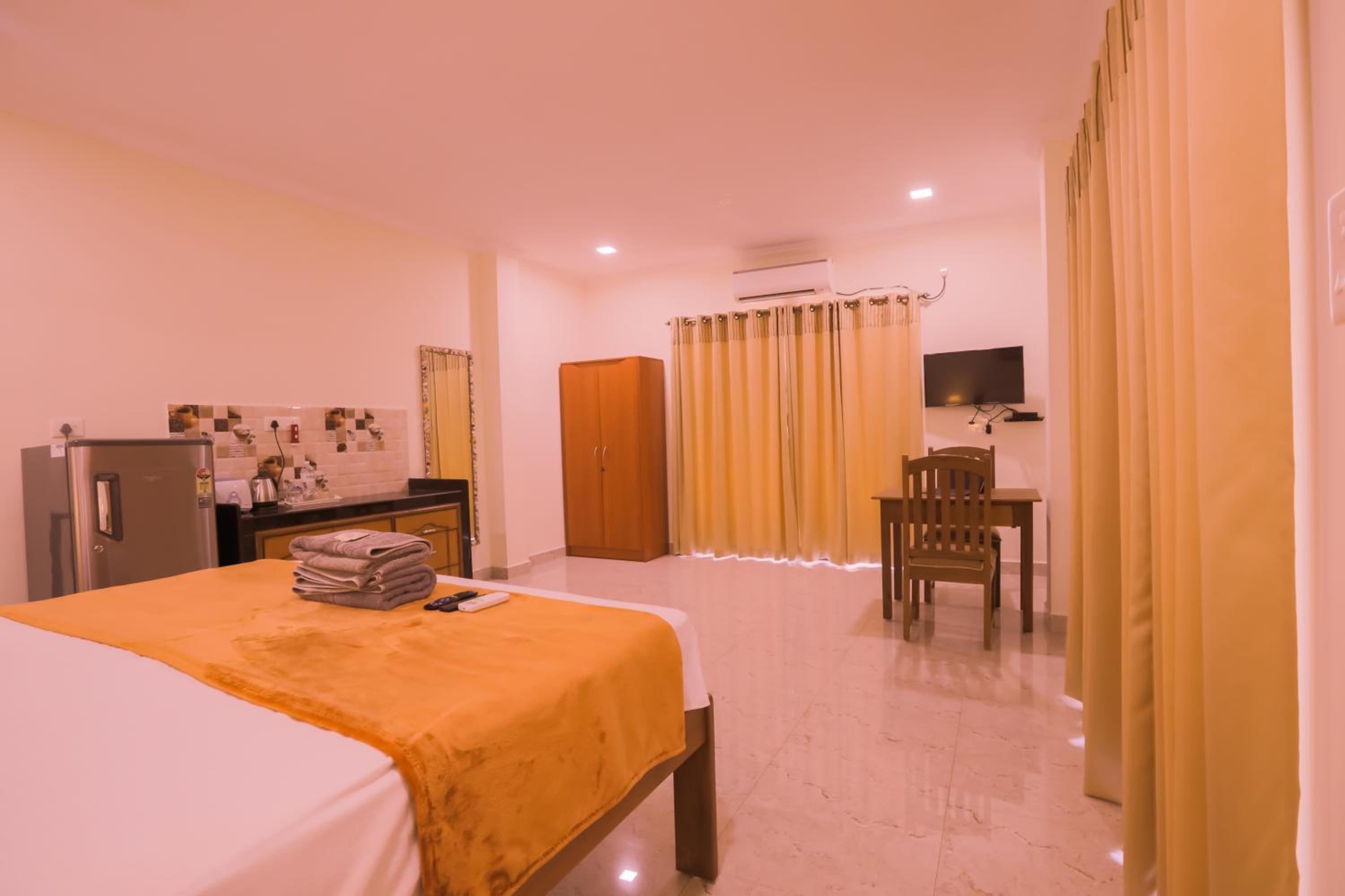 Superior King Room