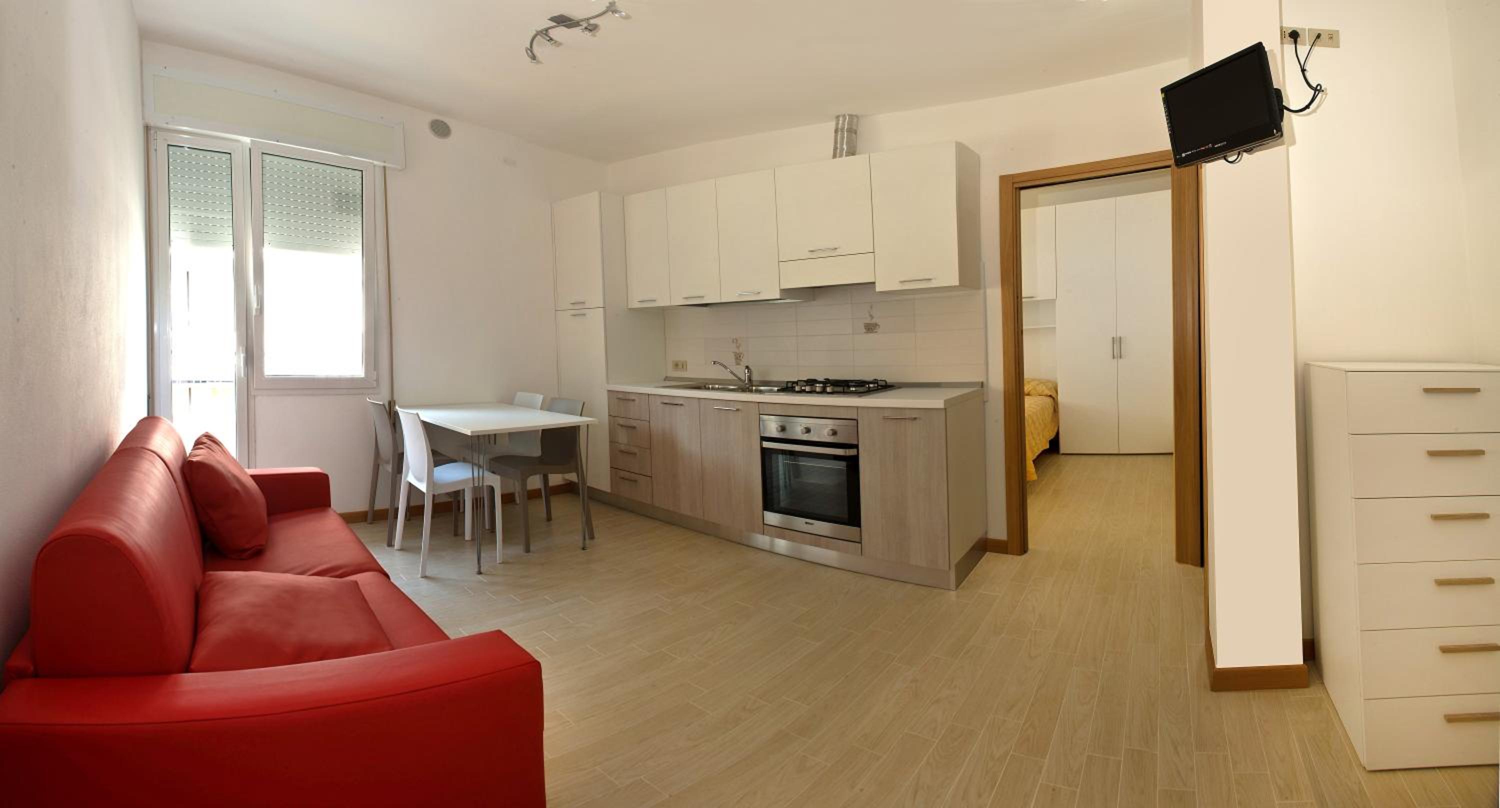 One-Bedroom Apartment - Red photo 3