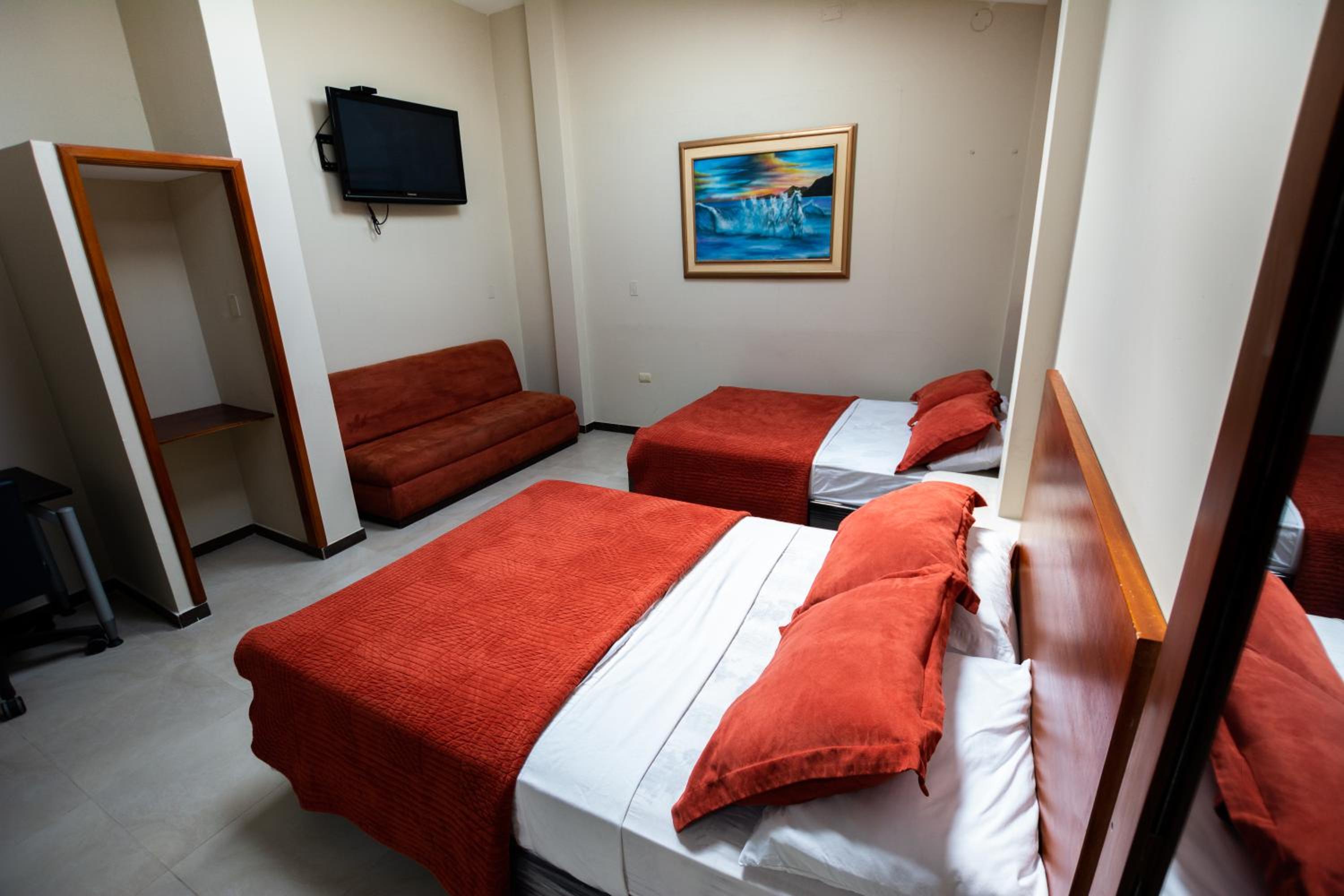 Standard Twin Room photo 1