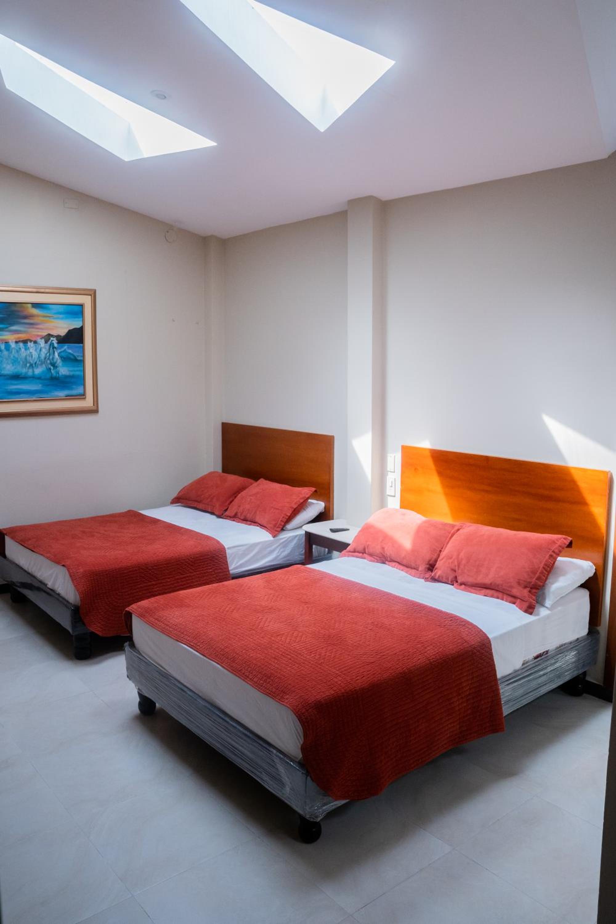 Standard Twin Room photo 2