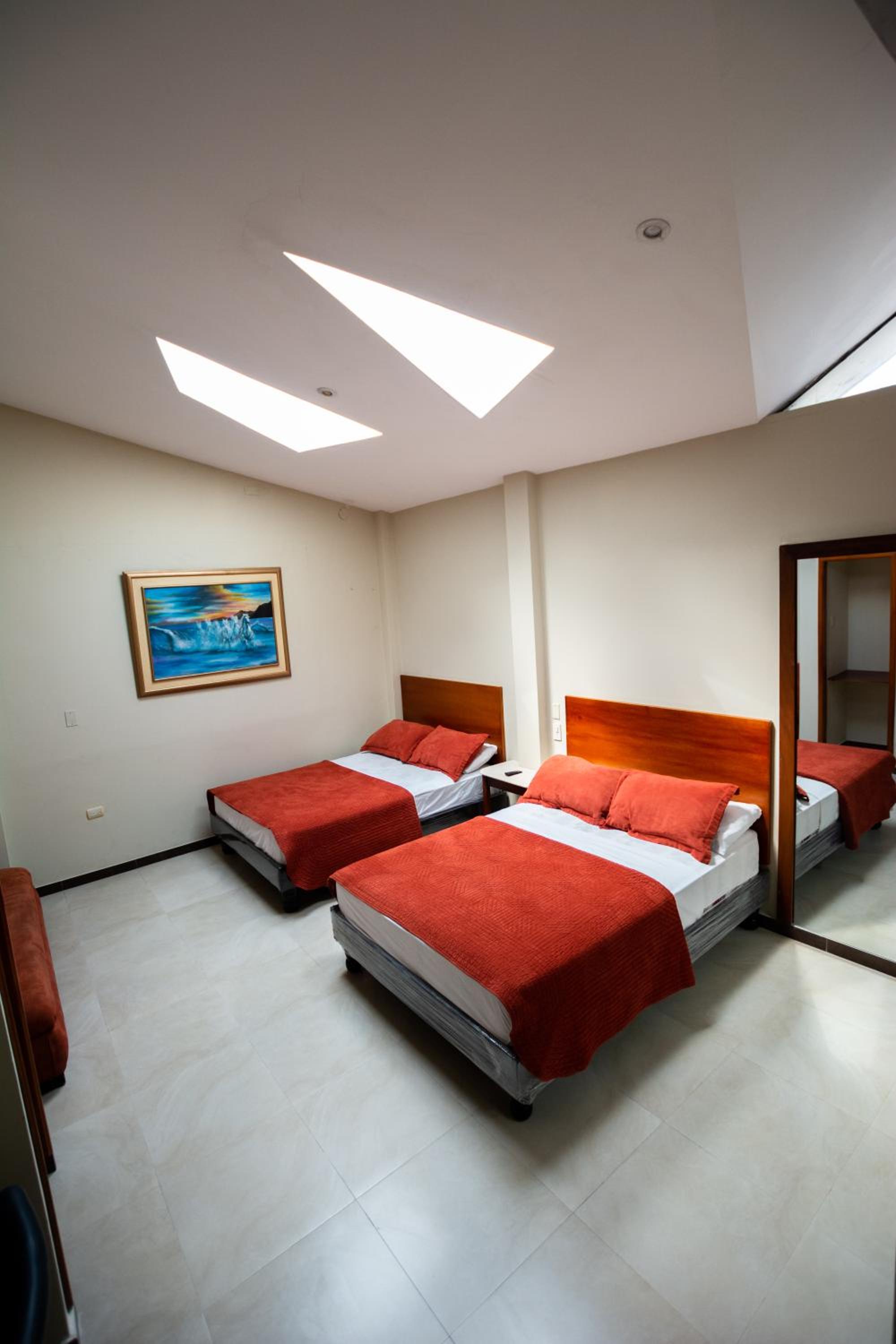 Standard Twin Room photo 3