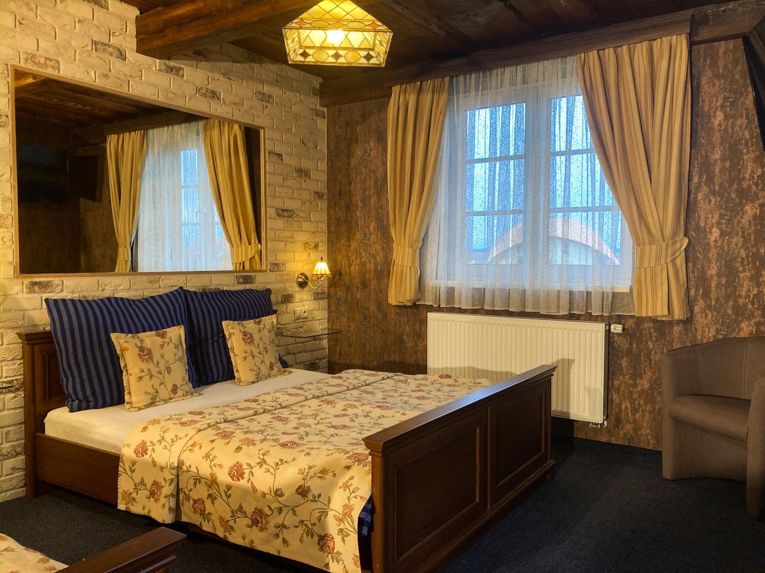 Triple Room with Private Bathroom photo 1