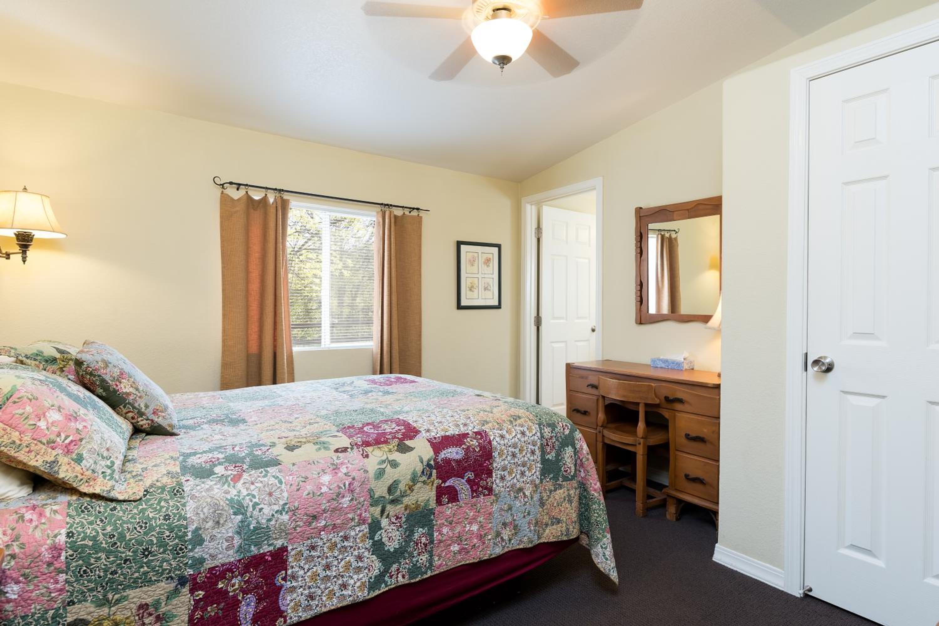 Ranch Cottage photo 1