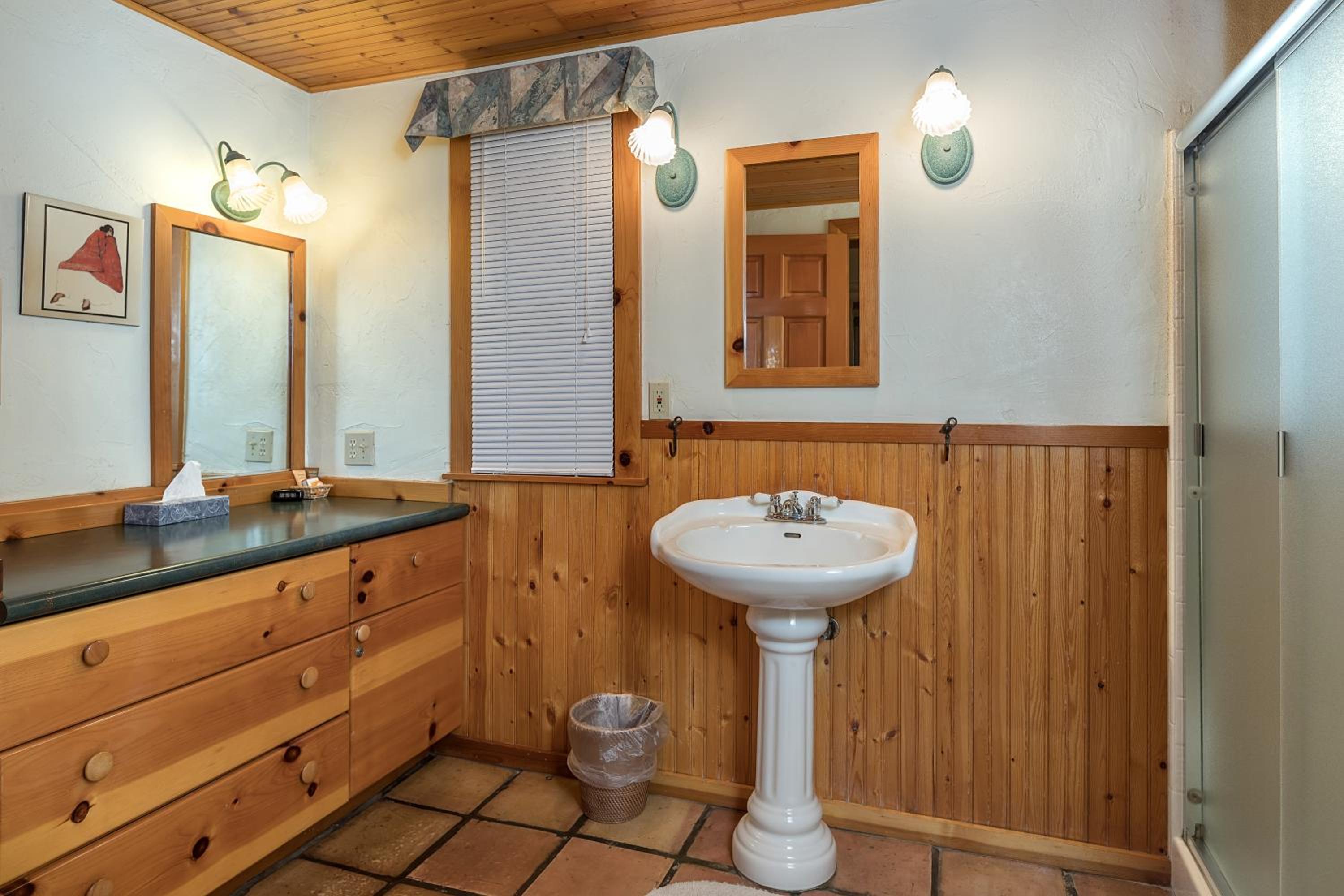 Native America Cottage photo 2