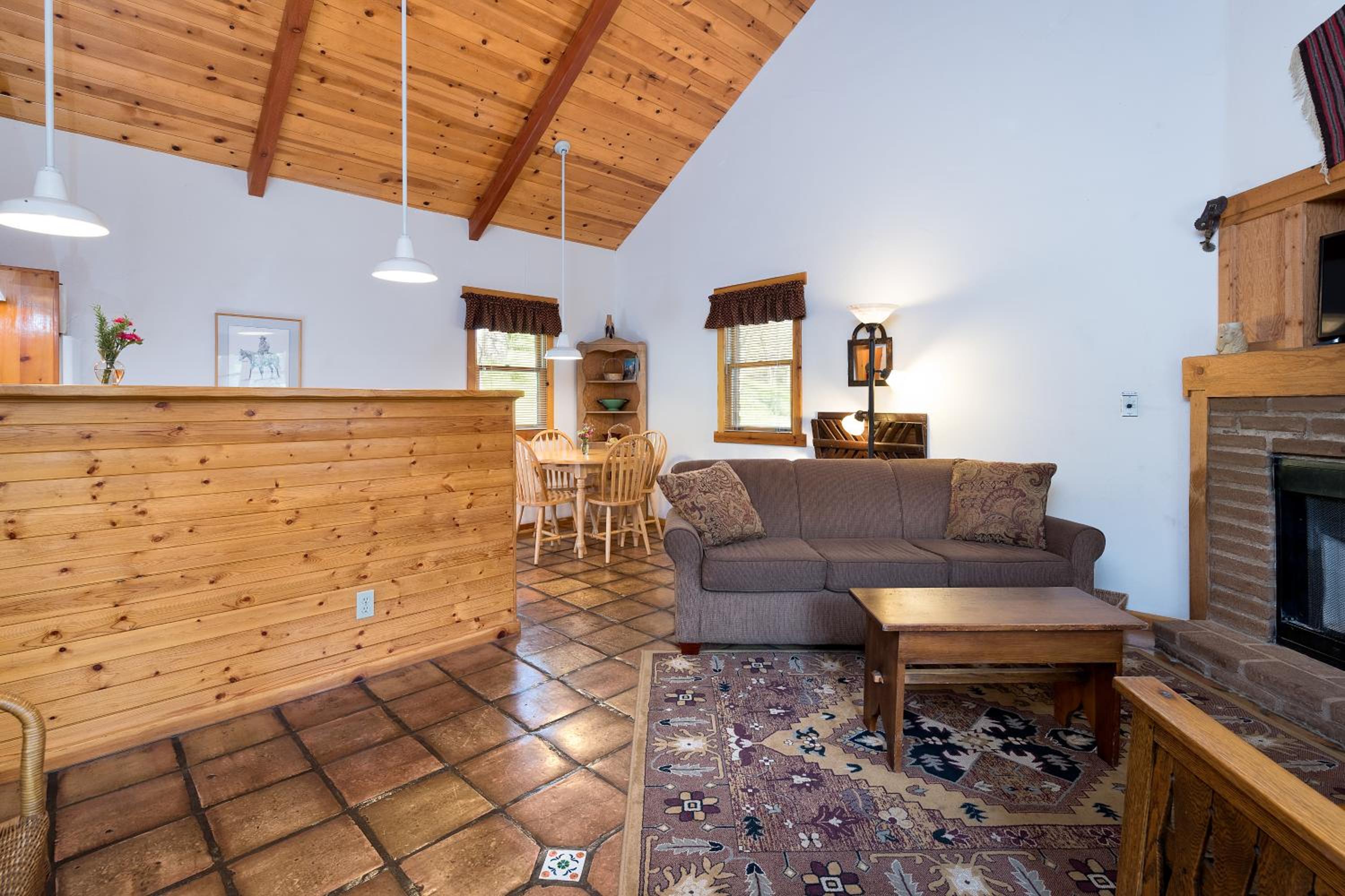 Adobe Cottage photo 2