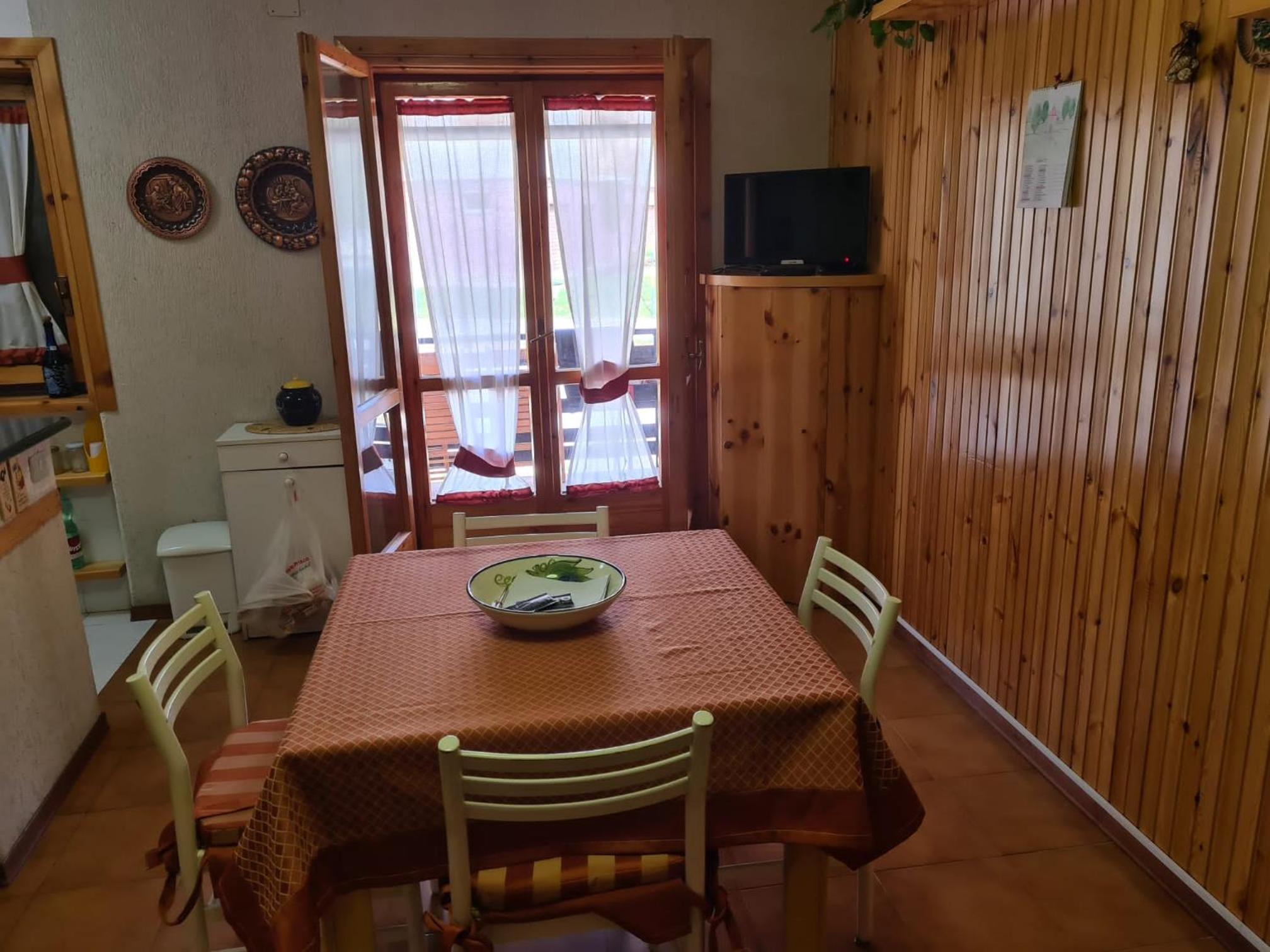 One-Bedroom Apartment - Photo 30