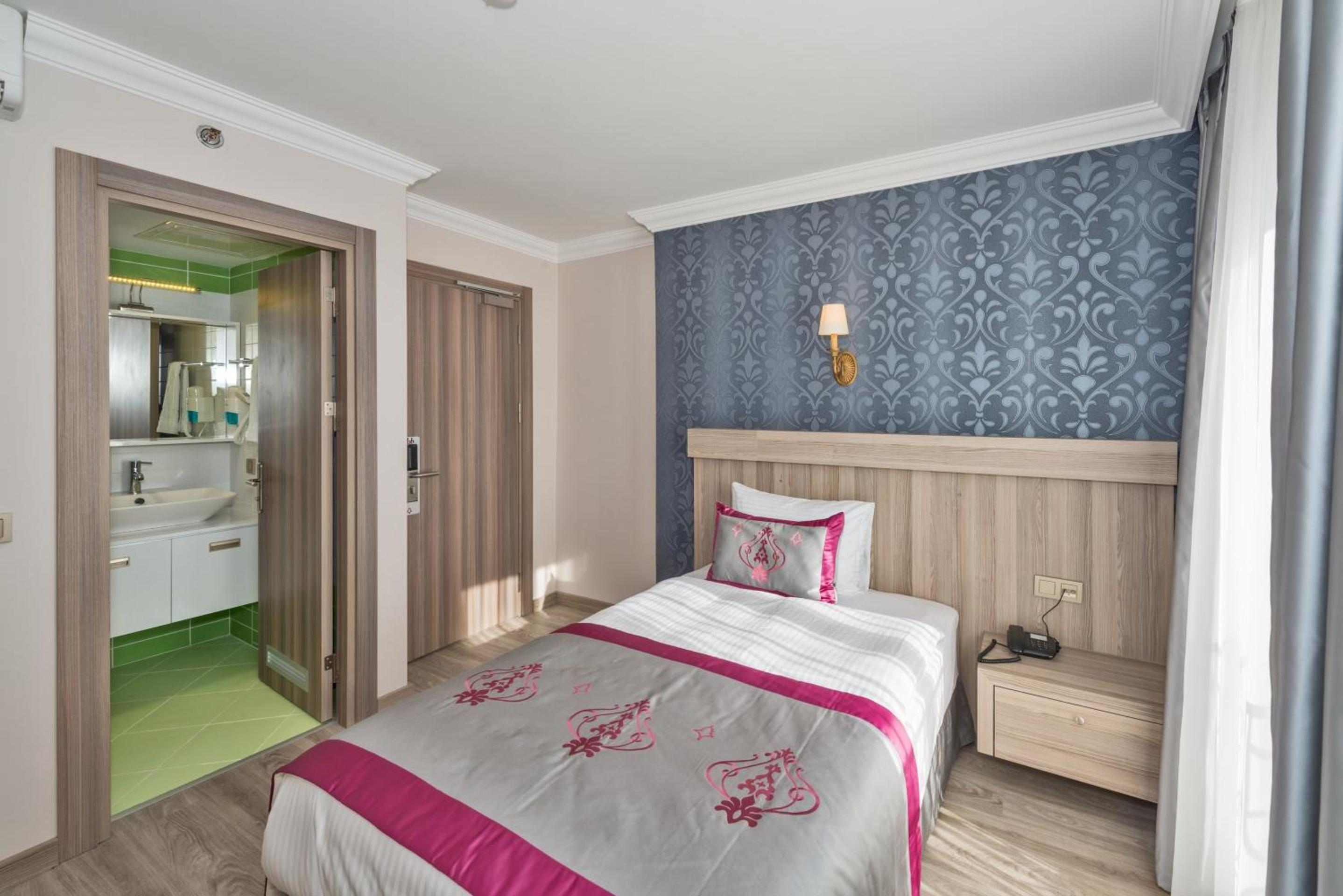 Single Room photo 1