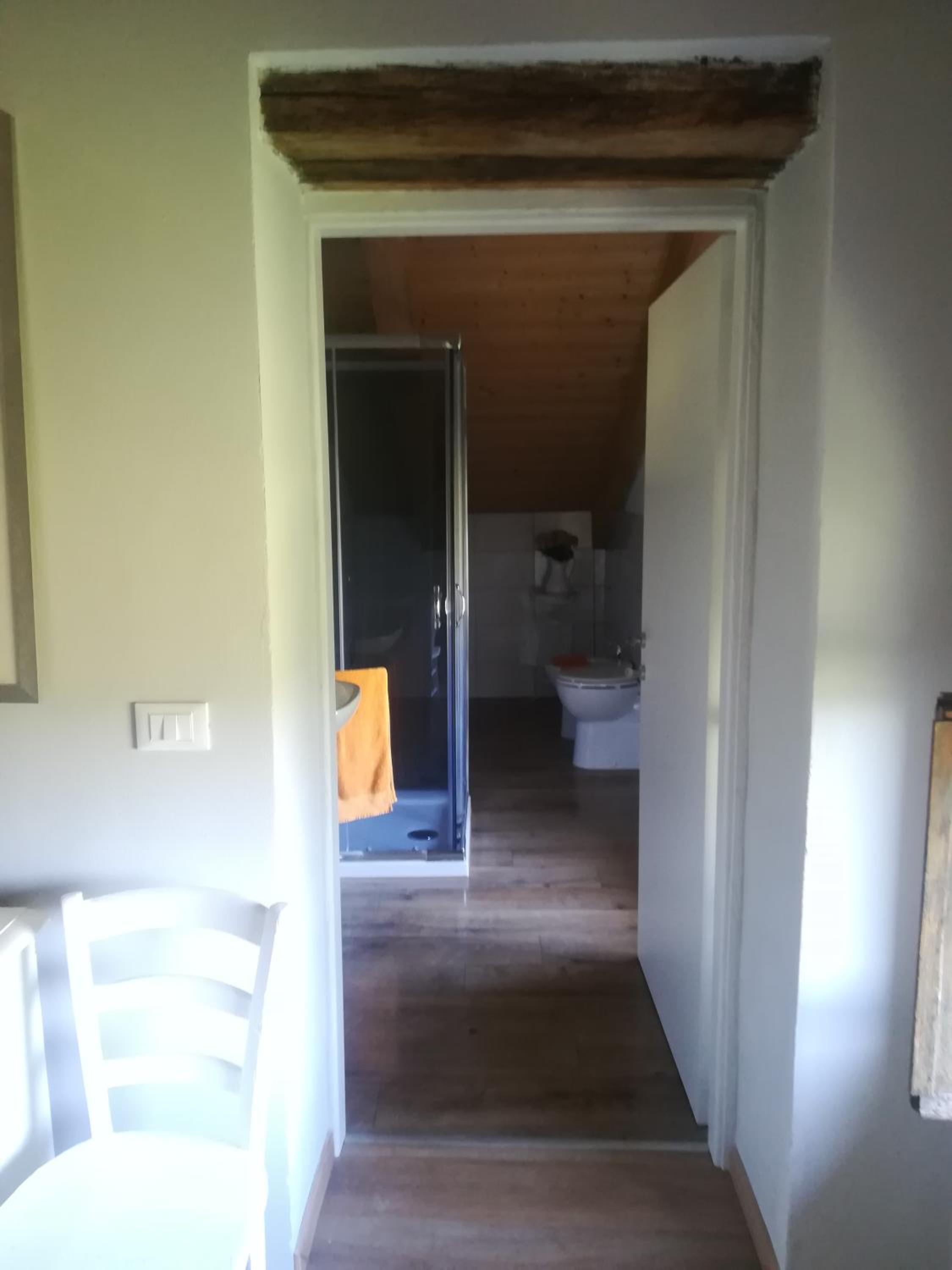 Double or Twin Room - Photo 7
