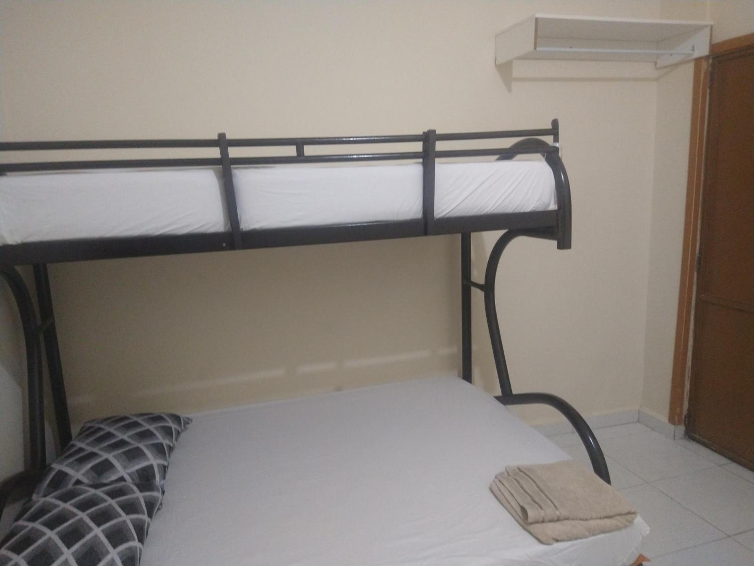 Standard Family Room - Photo 4
