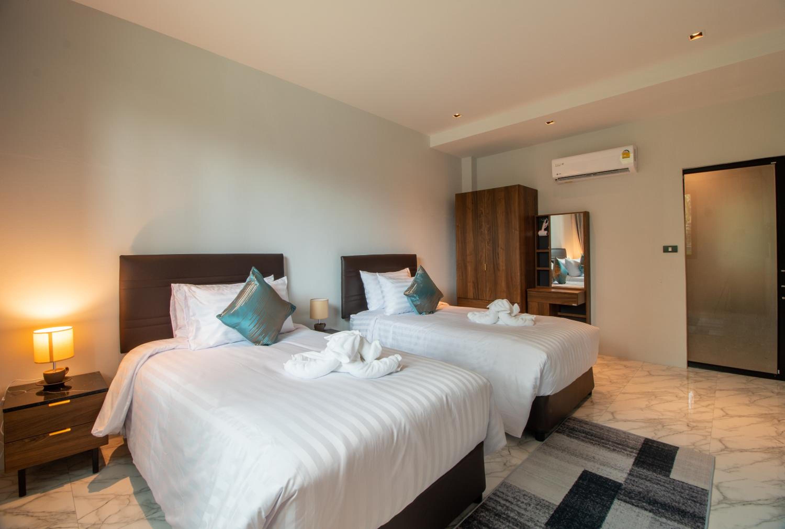 Two-Bedroom Suite