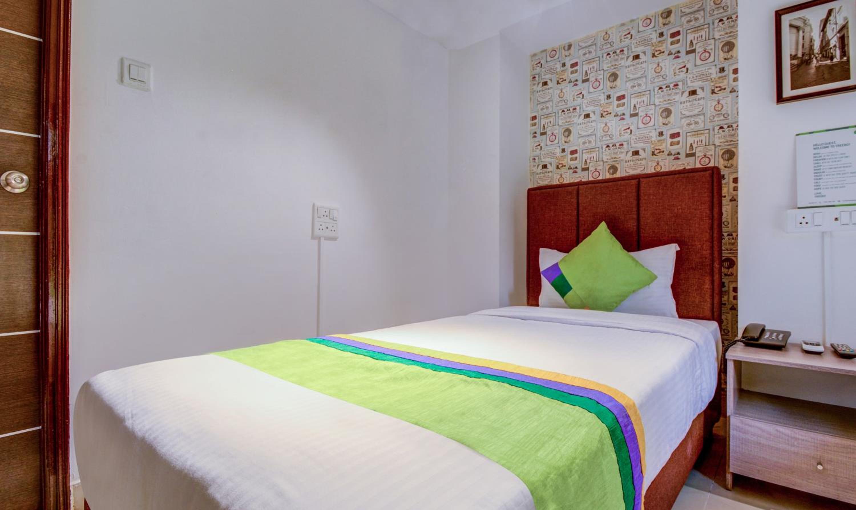 Deluxe Double Room - Photo 2